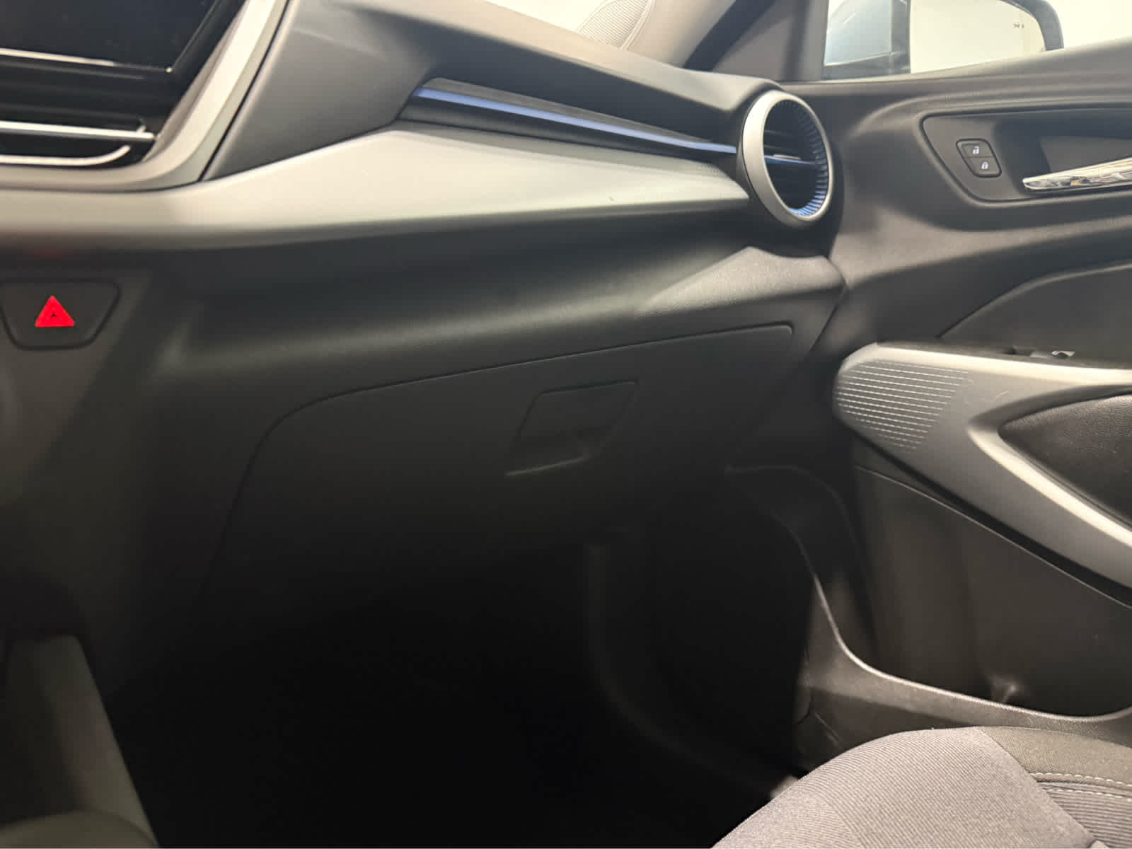 Thumbnail: 2024 Chevrolet Trax - 19
