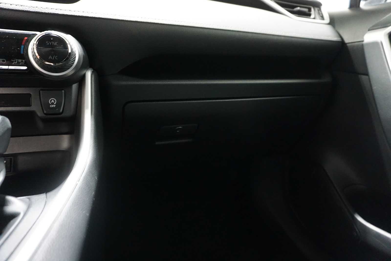 Thumbnail: 2024 Toyota RAV4 - 18