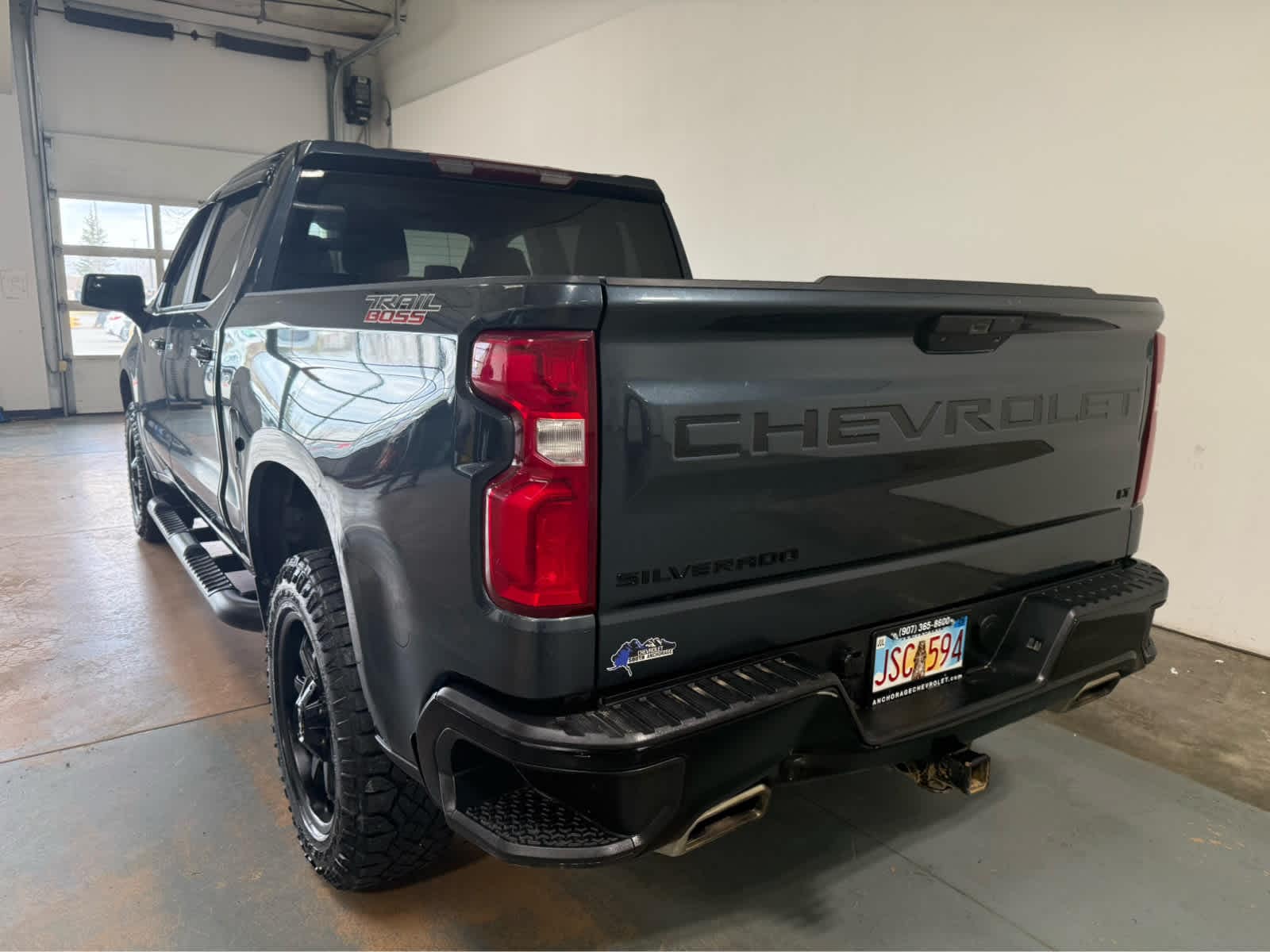 Thumbnail: 2020 Chevrolet Silverado 1500 - 3