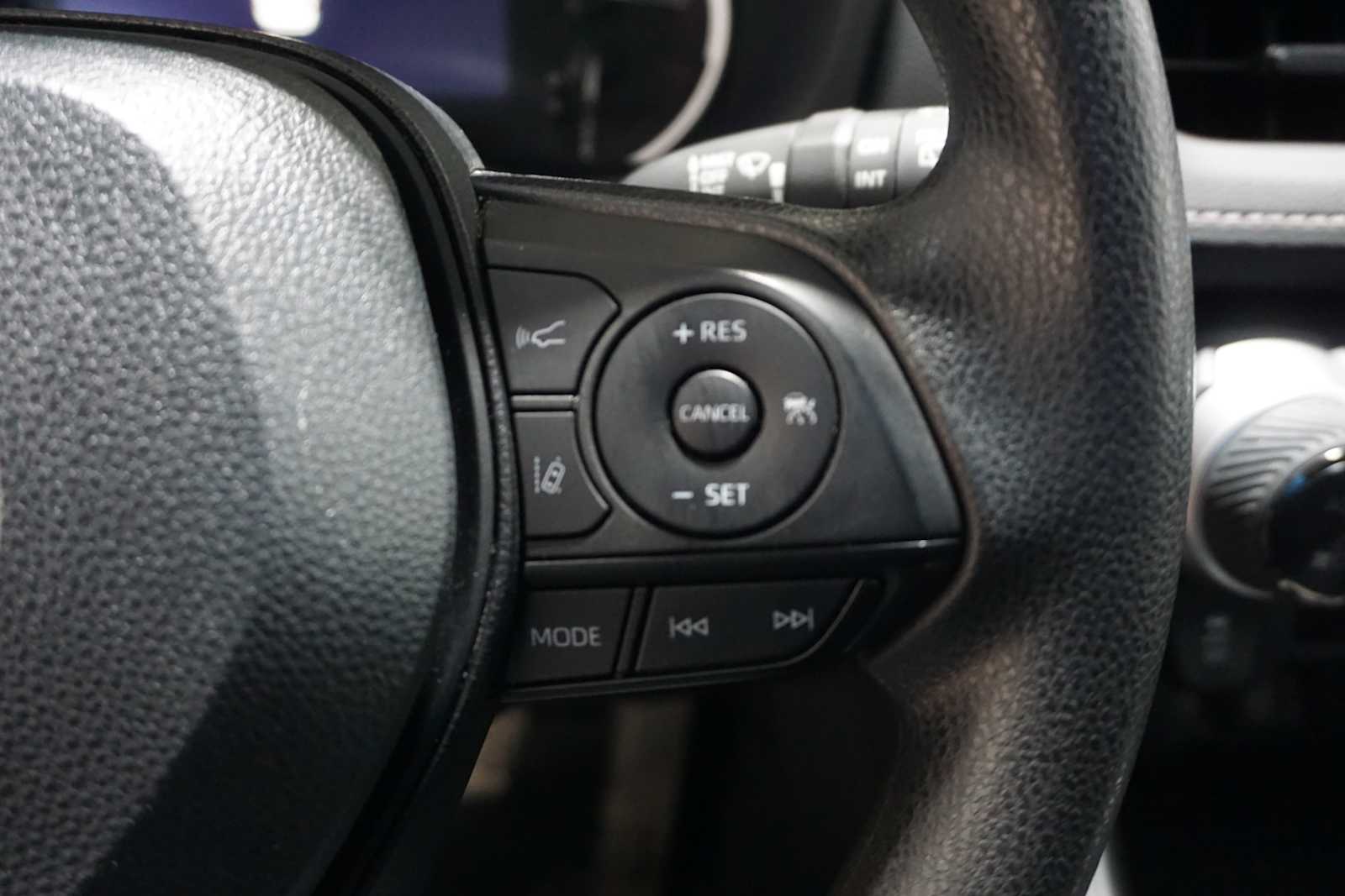 Thumbnail: 2024 Toyota RAV4 - 23