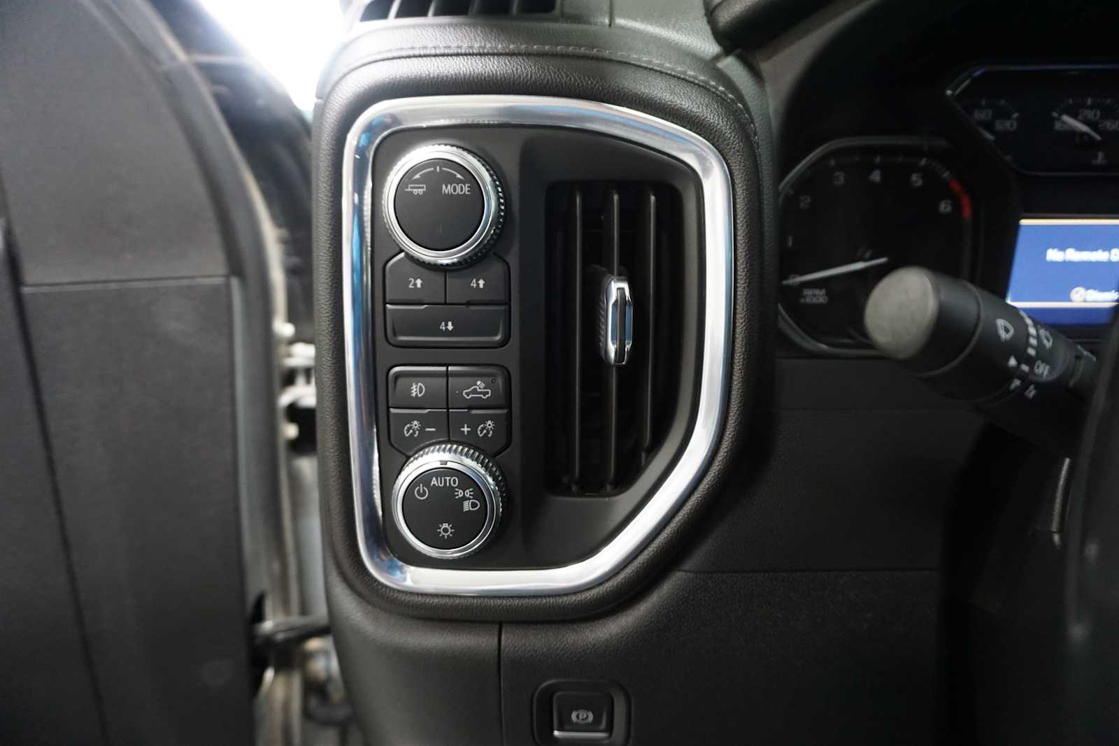 Thumbnail: 2023 GMC Sierra 2500 - 22