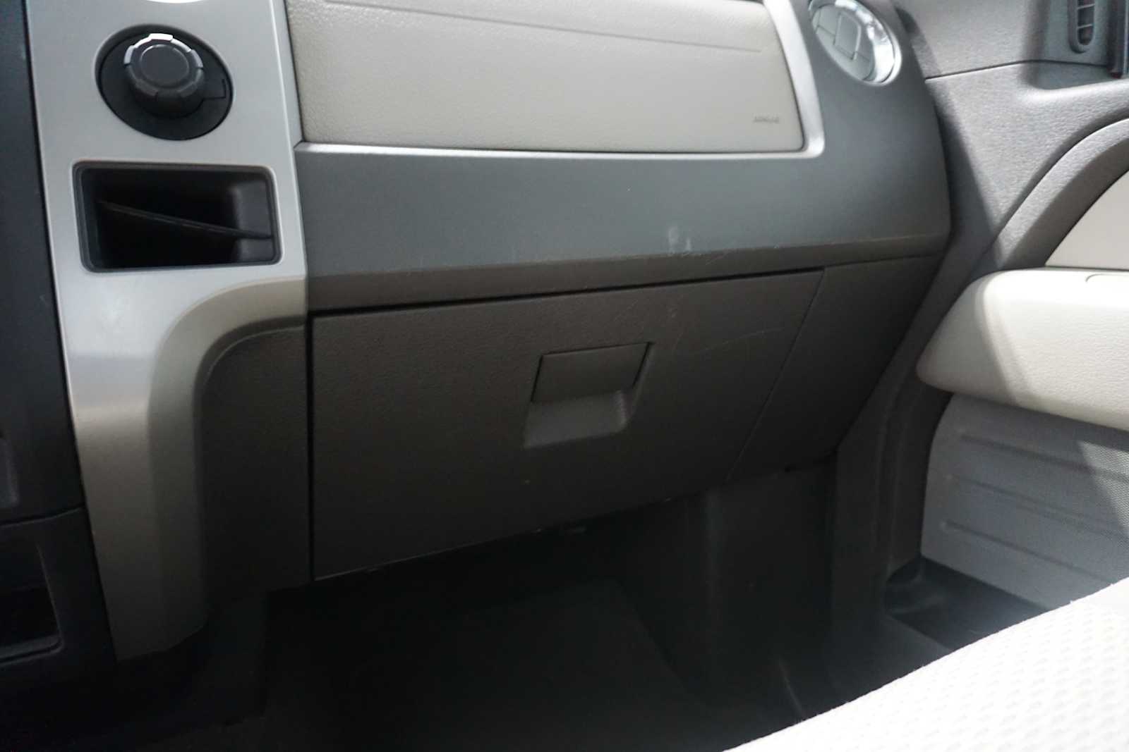 Thumbnail: 2010 Ford F-150 - 16