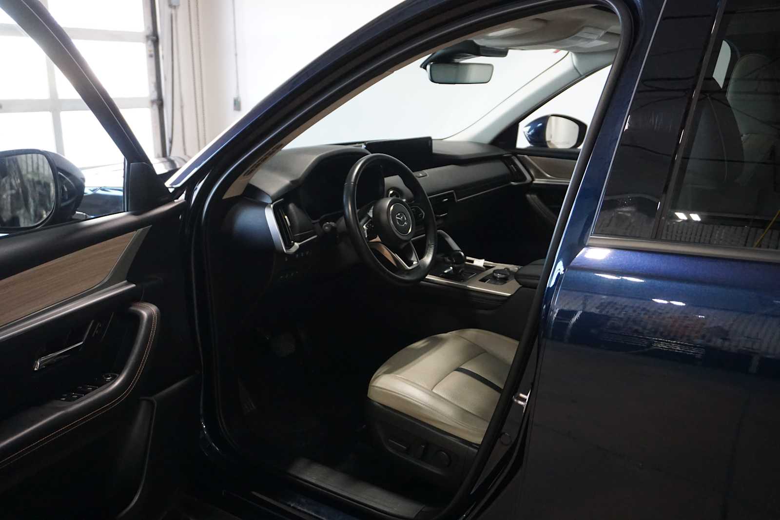 Thumbnail: 2024 Mazda CX-90 - 8