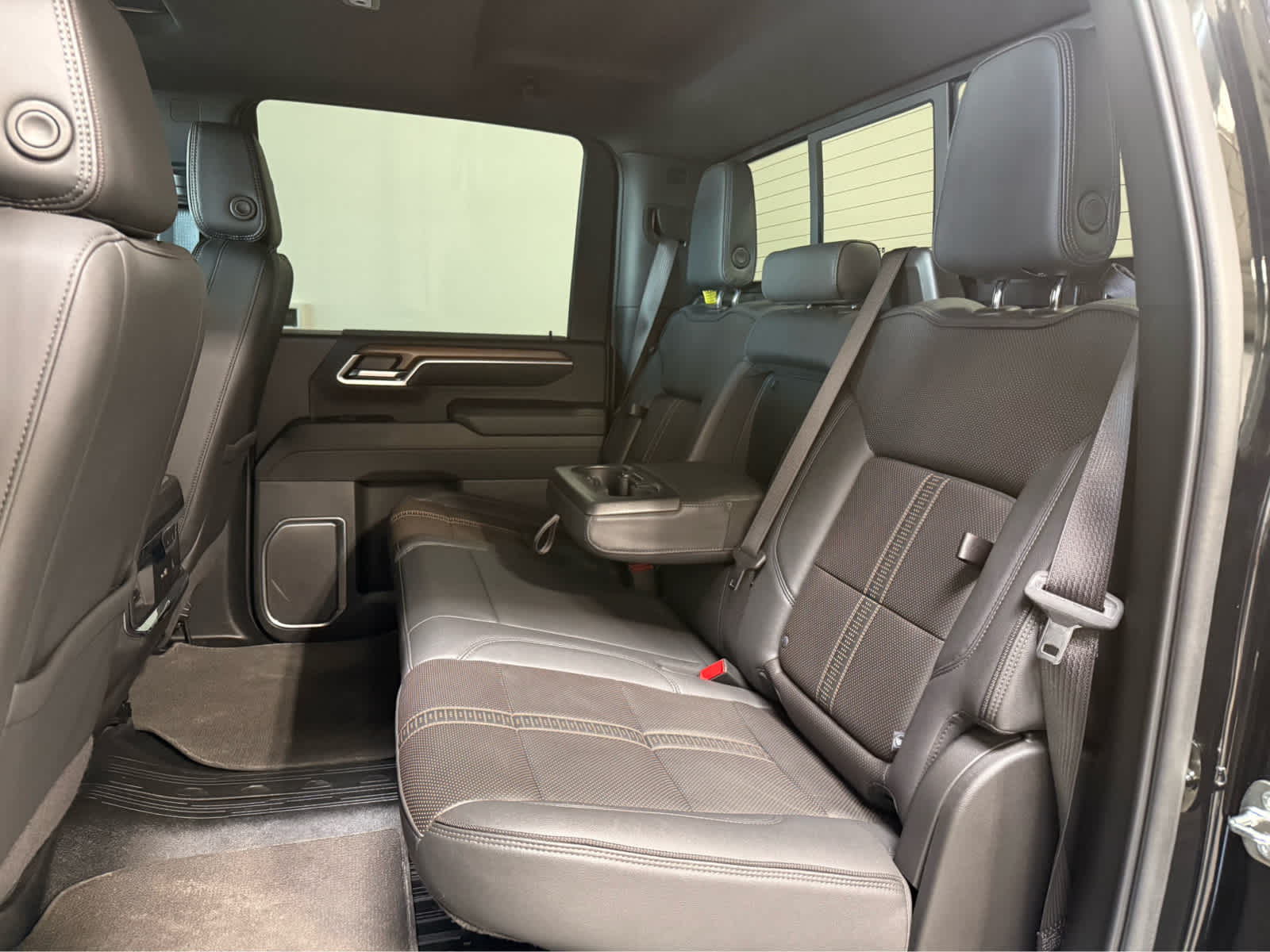 Thumbnail: 2024 Chevrolet Silverado 2500 - 15