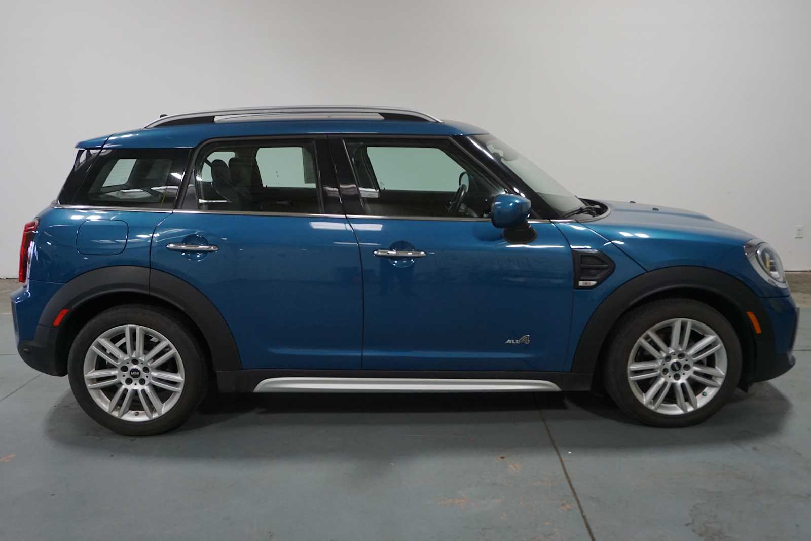Thumbnail: 2022 MINI Cooper Countryman - 6