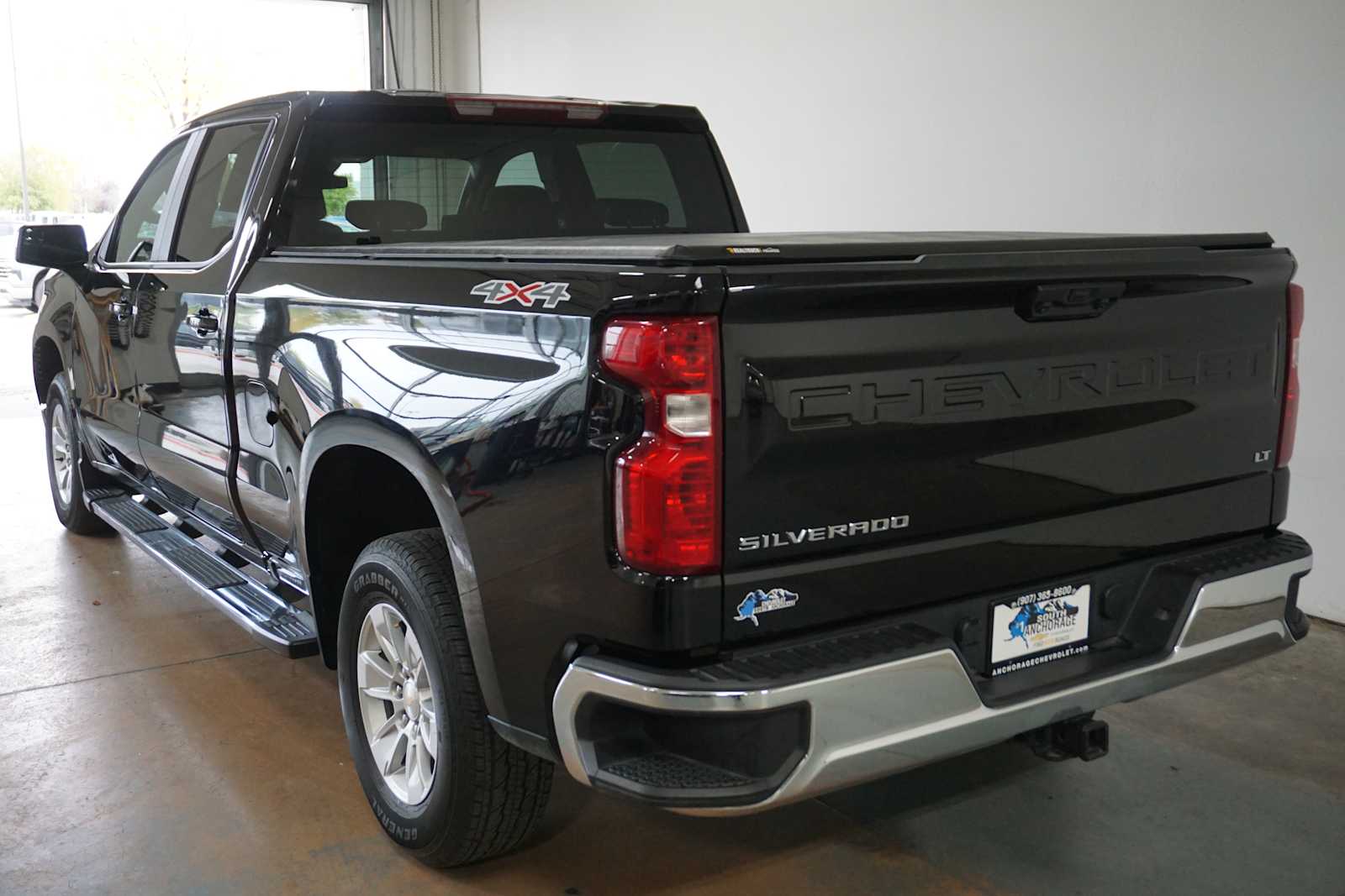 Thumbnail: 2024 Chevrolet Silverado 1500 - 2