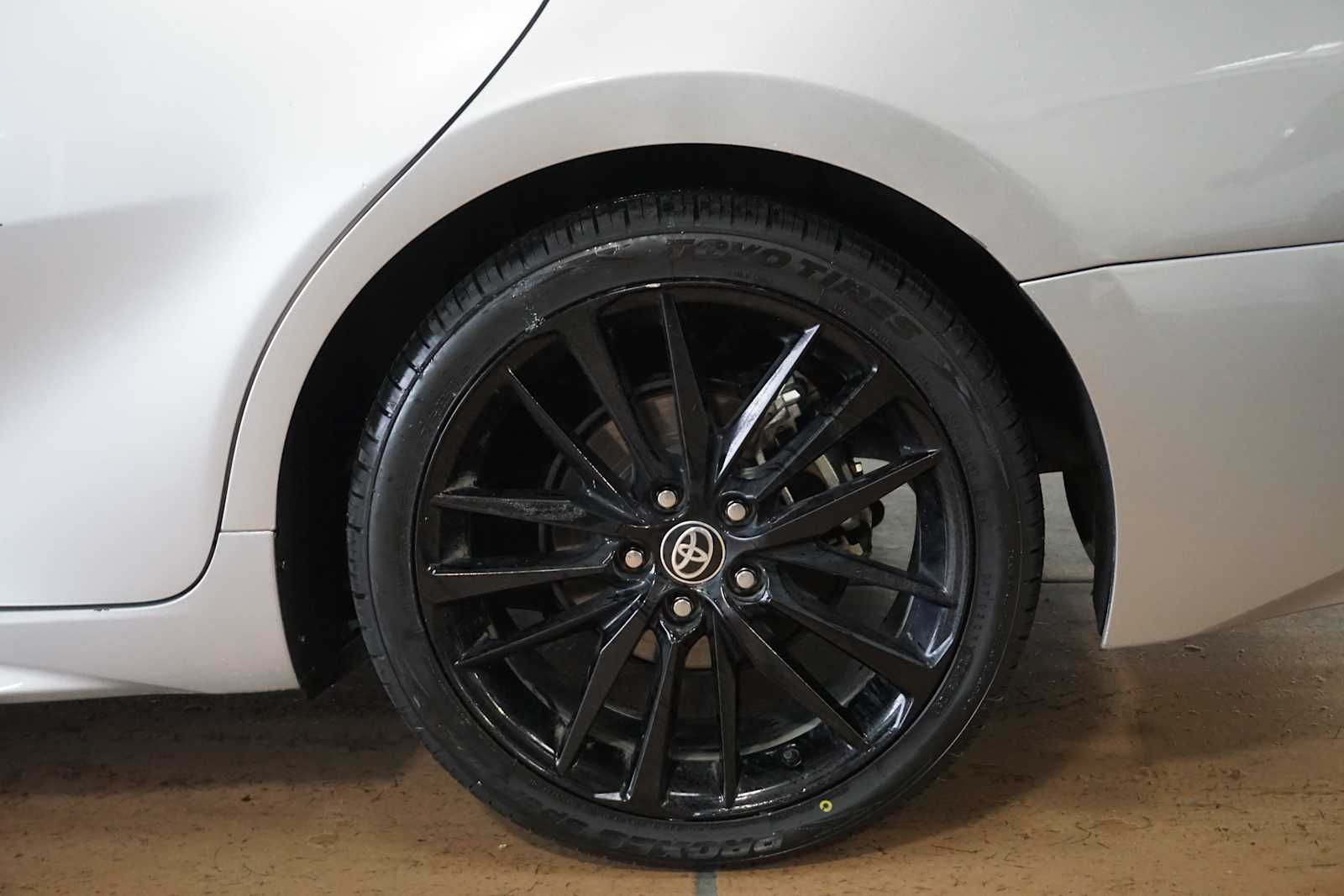 Thumbnail: 2024 Toyota Camry - 9