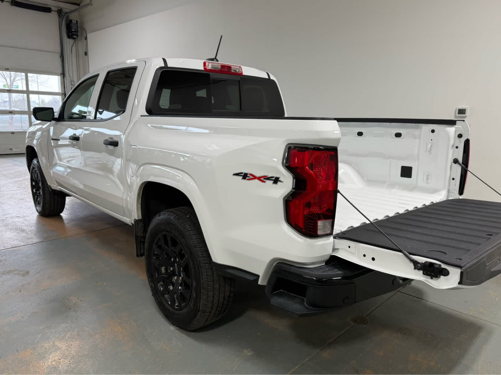 Thumbnail: 2026 Chevrolet Colorado - 4