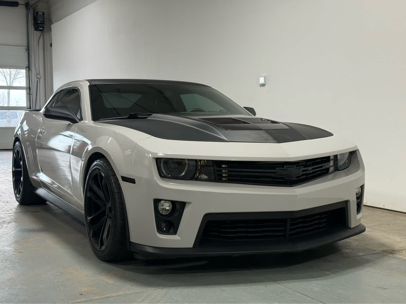 Thumbnail: 2015 Chevrolet Camaro - 5