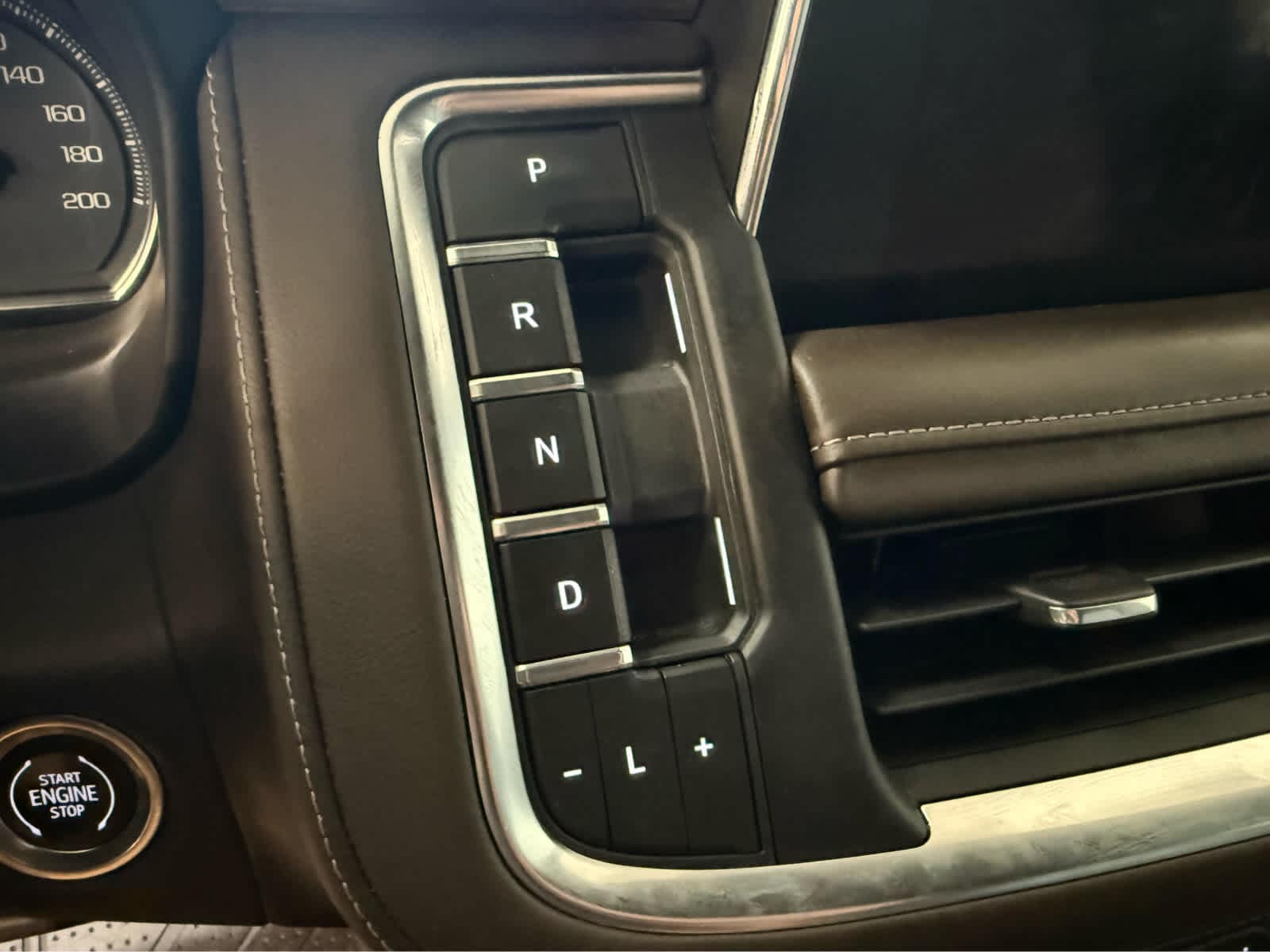 Thumbnail: 2021 Chevrolet Tahoe - 24
