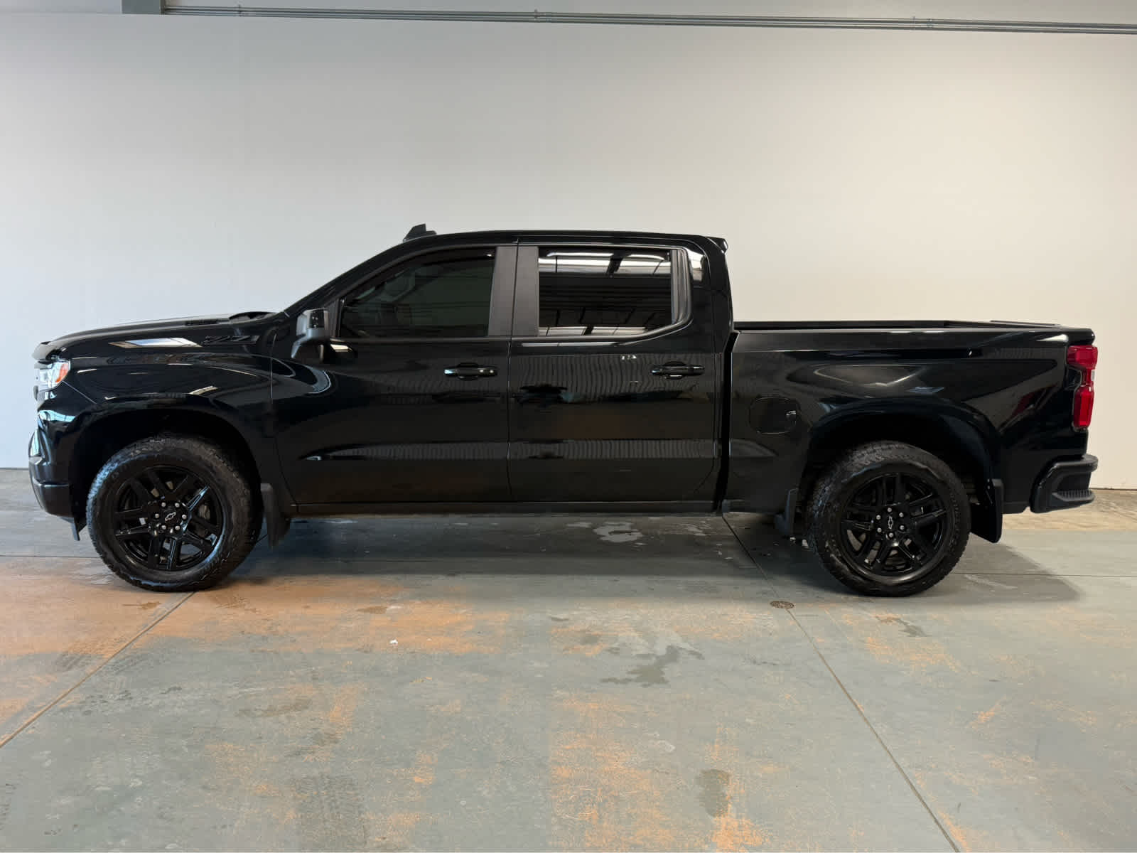 Thumbnail: 2025 Chevrolet Silverado 1500 - 2