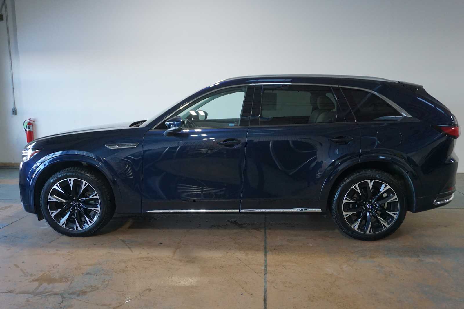 Thumbnail: 2024 Mazda CX-90 - 2