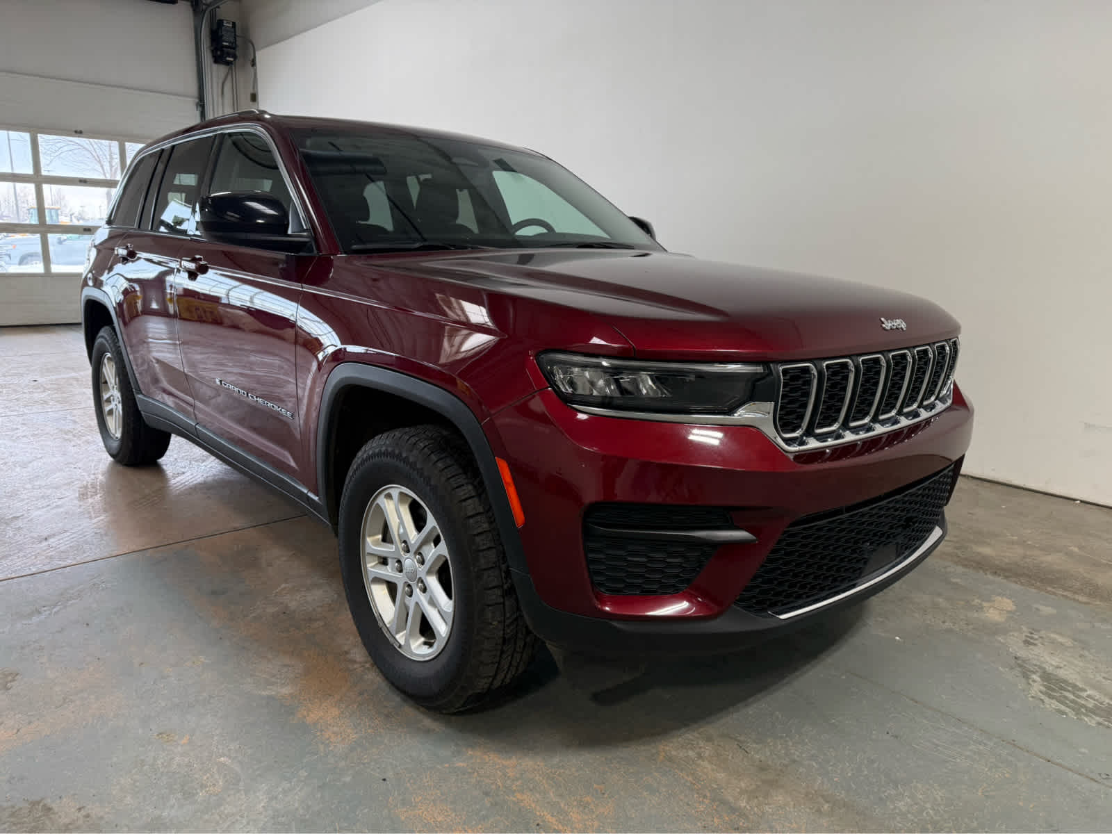 Thumbnail: 2024 Jeep Grand Cherokee - 5
