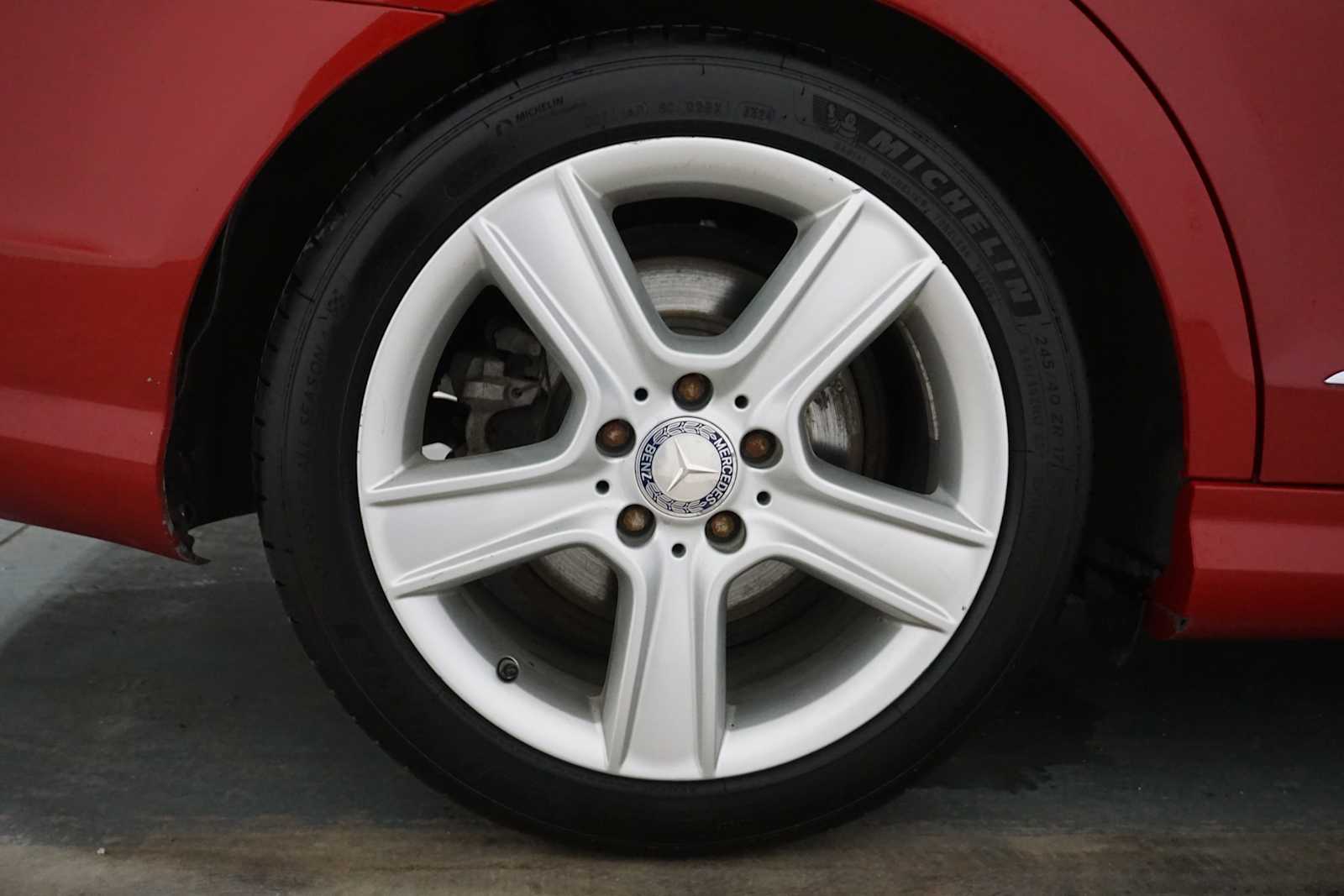 Thumbnail: 2010 Mercedes-Benz C-Class - 10