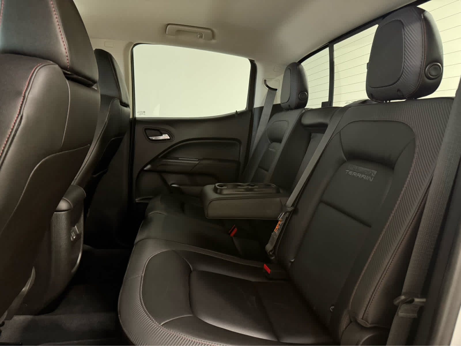 Thumbnail: 2019 GMC Canyon - 16