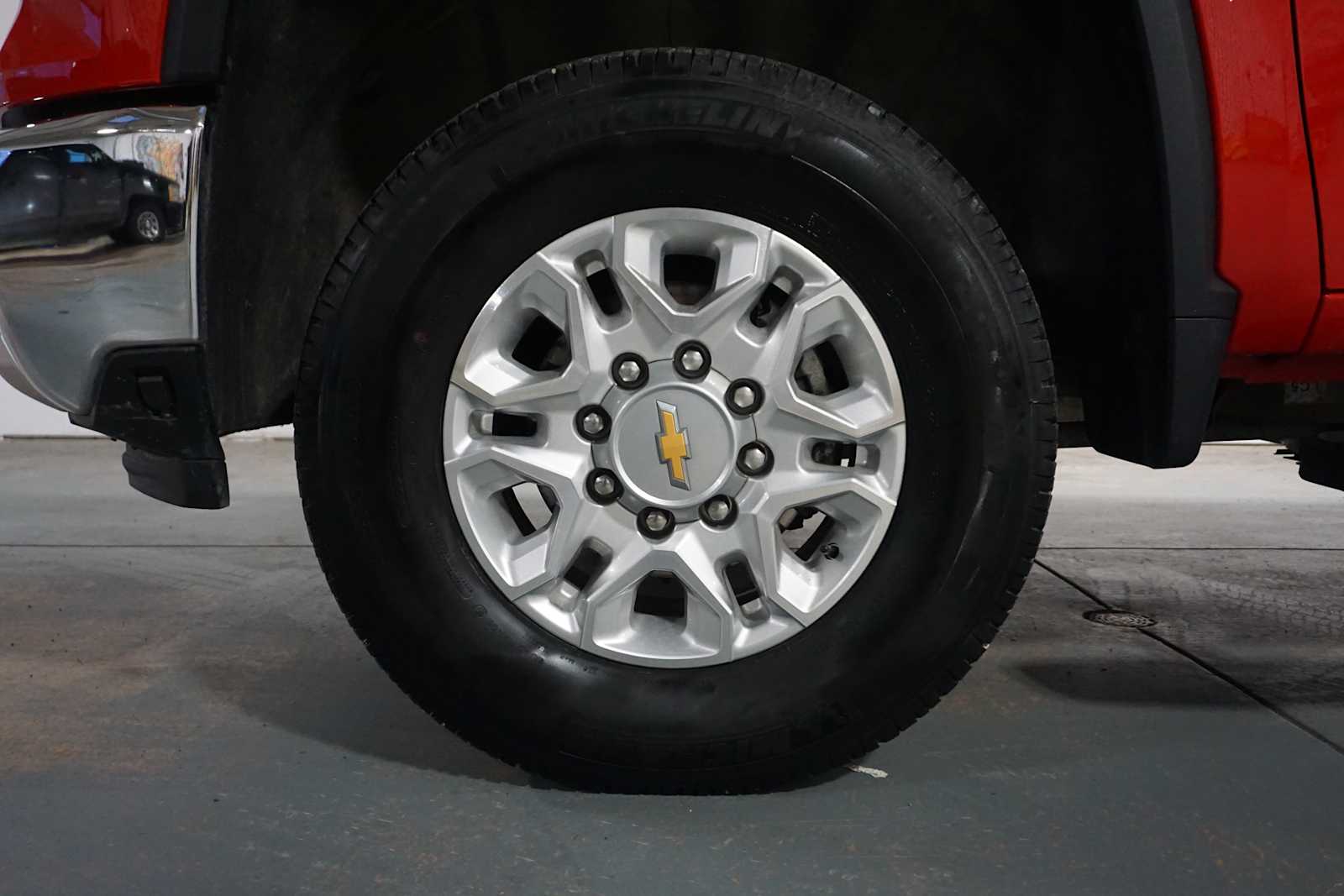 Thumbnail: 2024 Chevrolet Silverado 2500 - 8