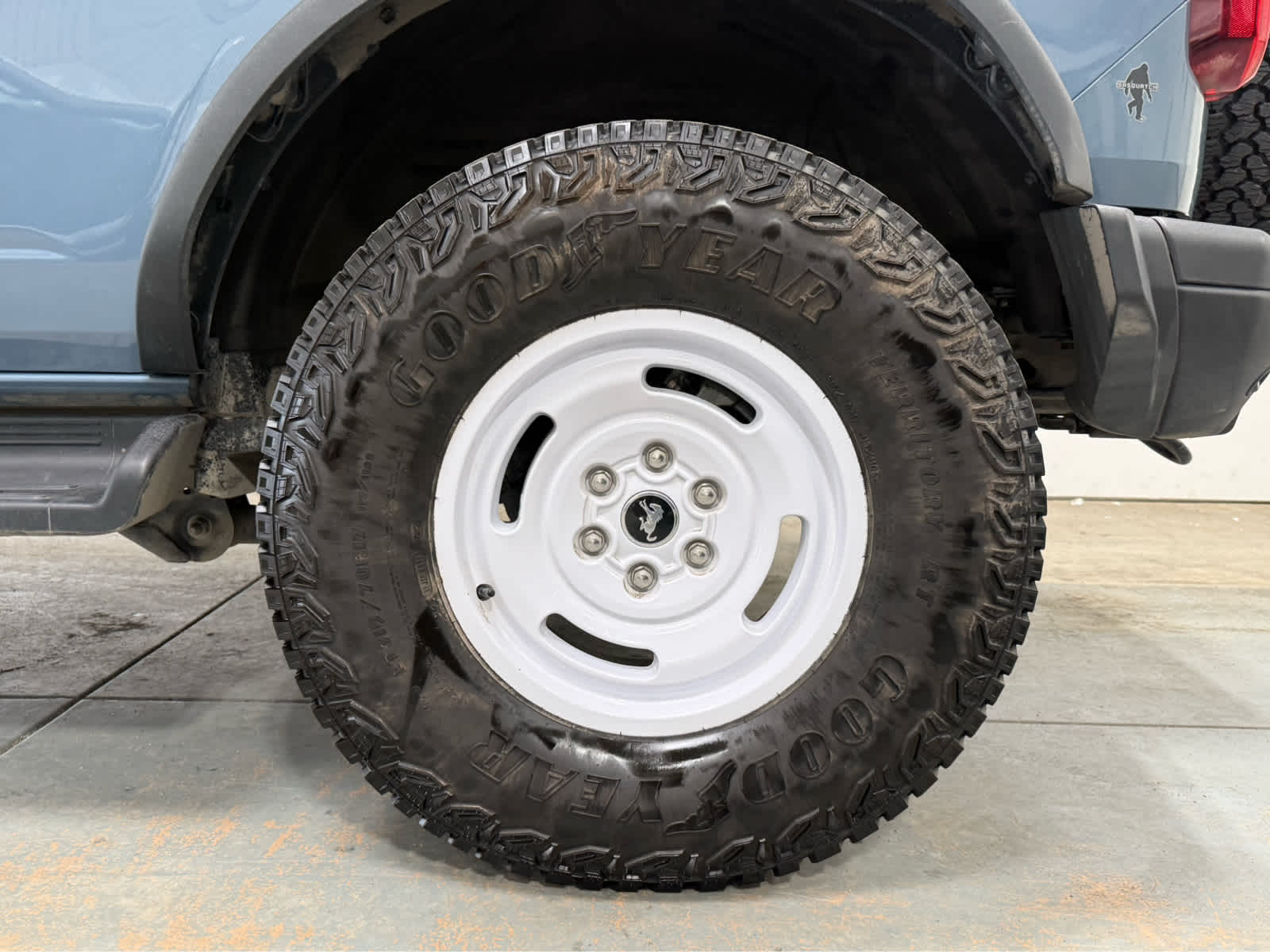 Thumbnail: 2025 Ford Bronco - 9