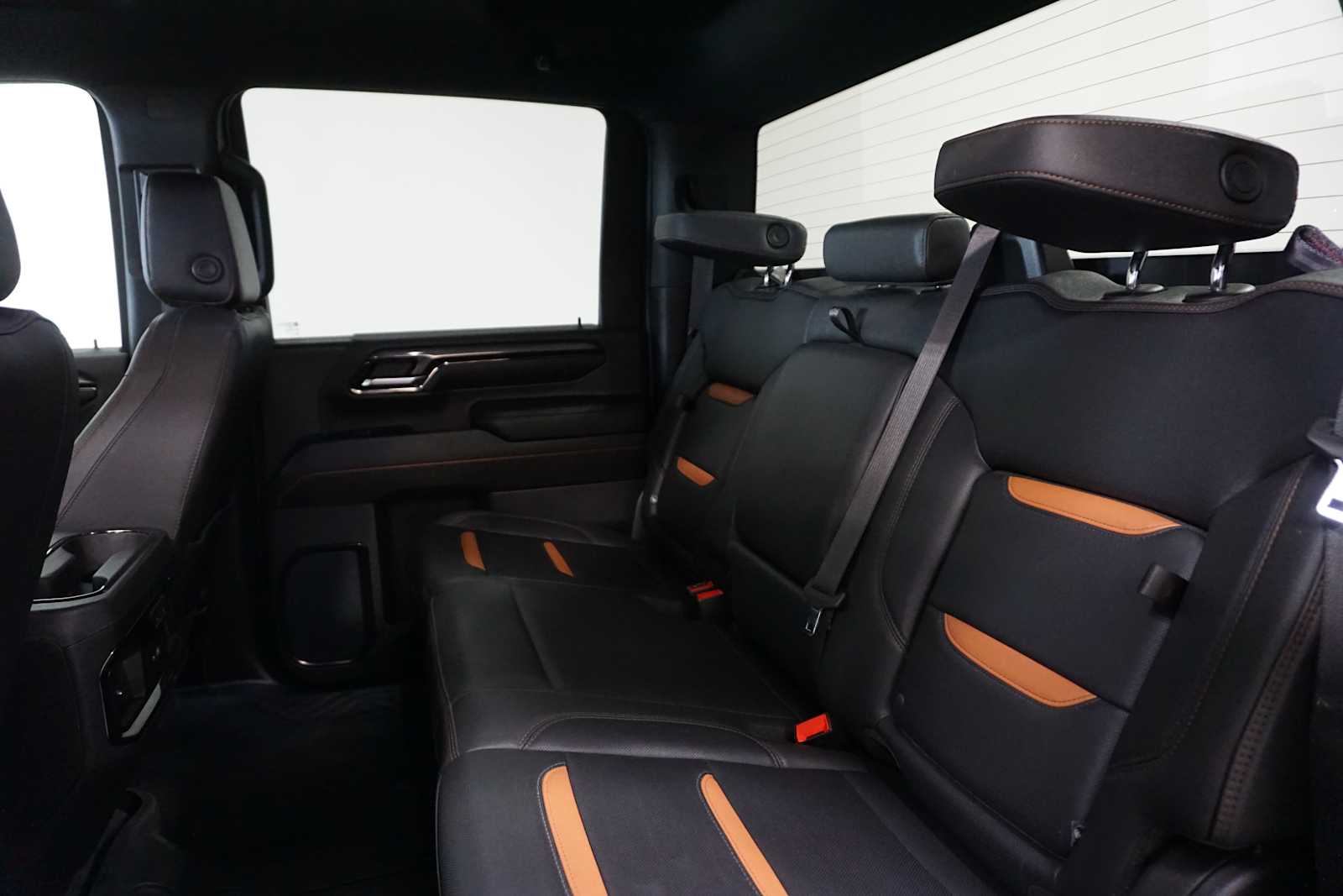 Thumbnail: 2024 GMC Sierra 2500 - 15