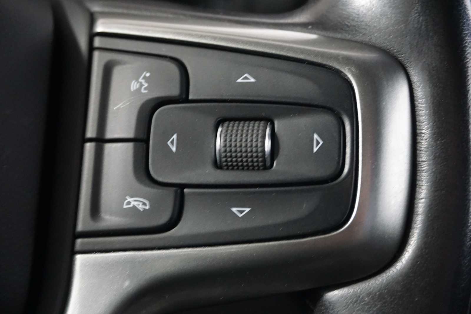 Thumbnail: 2021 Chevrolet Silverado 2500 - 21