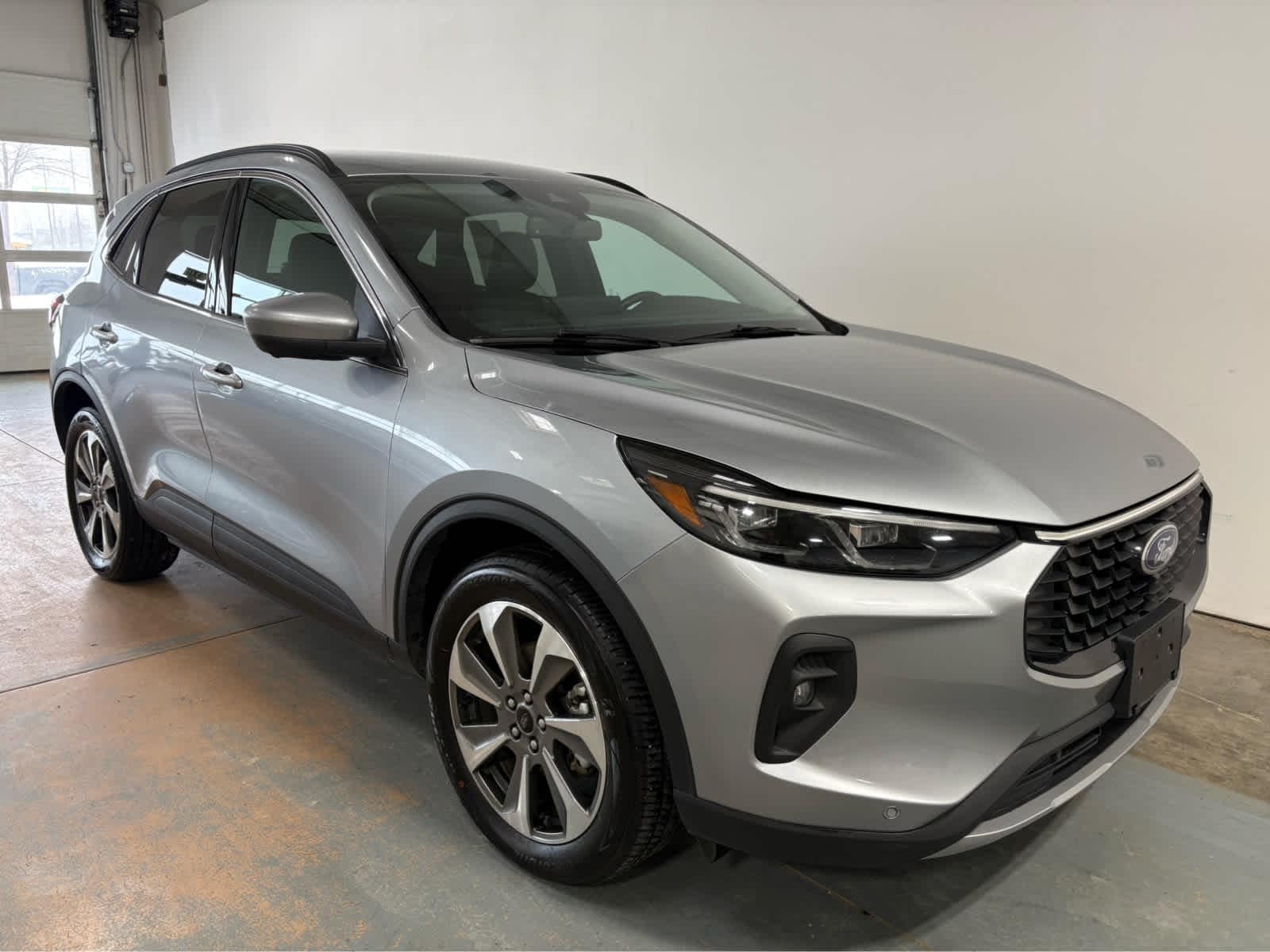 Thumbnail: 2024 Ford Escape - 5