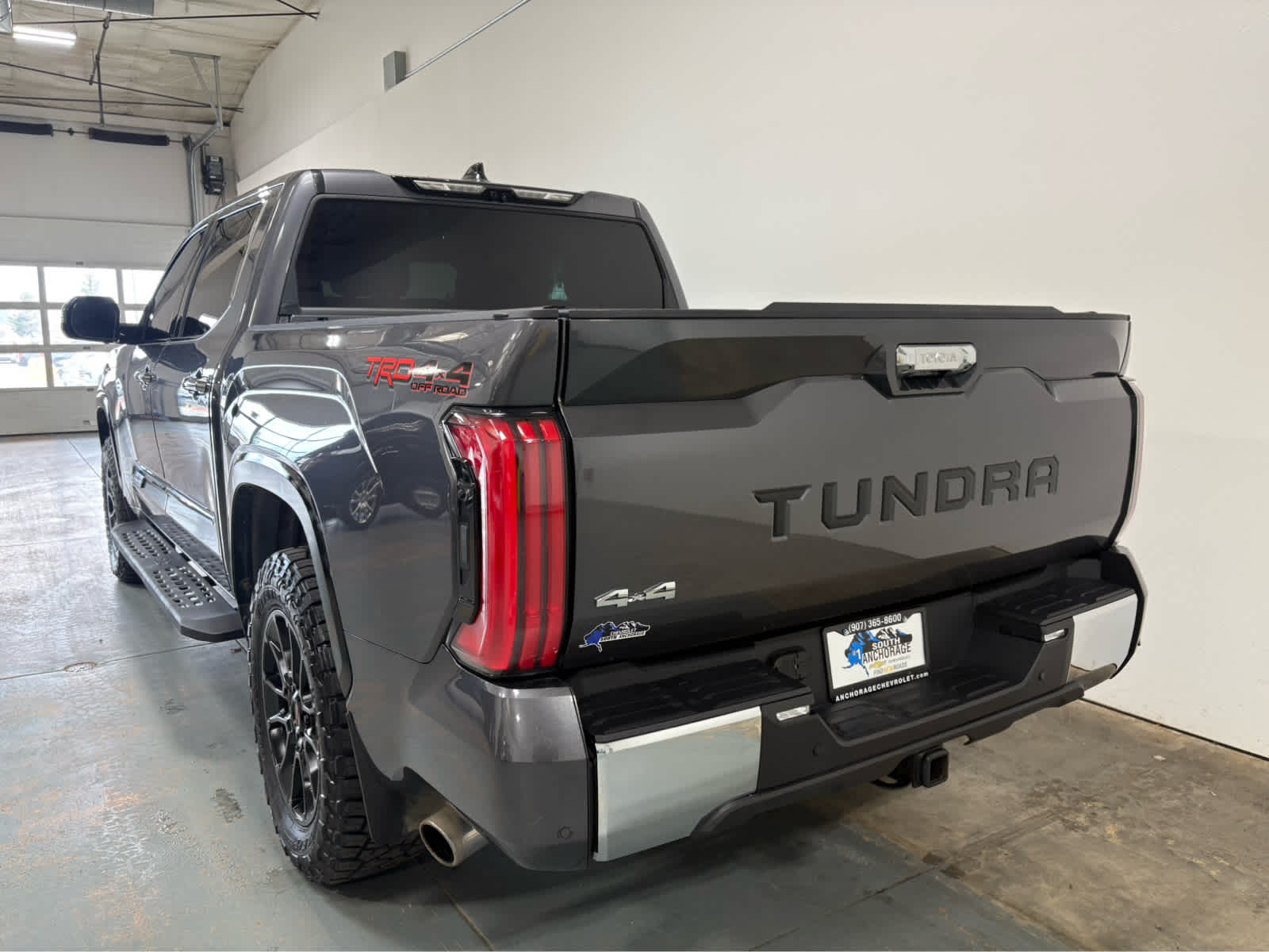 Thumbnail: 2023 Toyota Tundra - 3