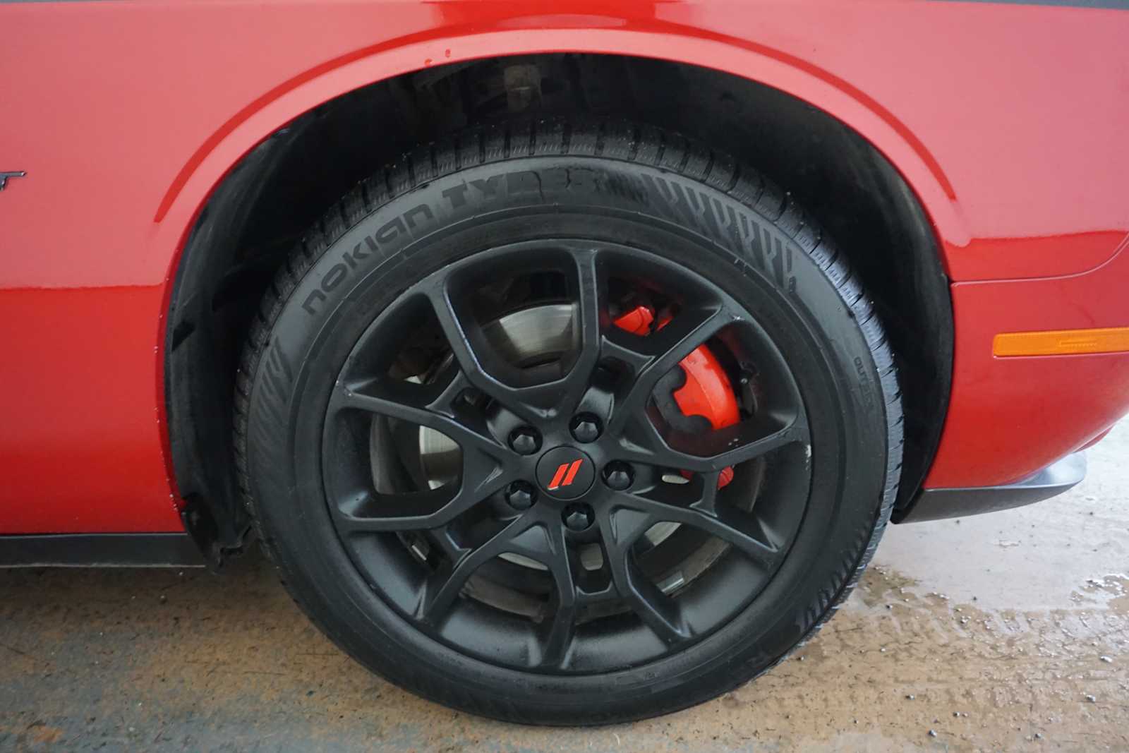 Thumbnail: 2017 Dodge Challenger - 11