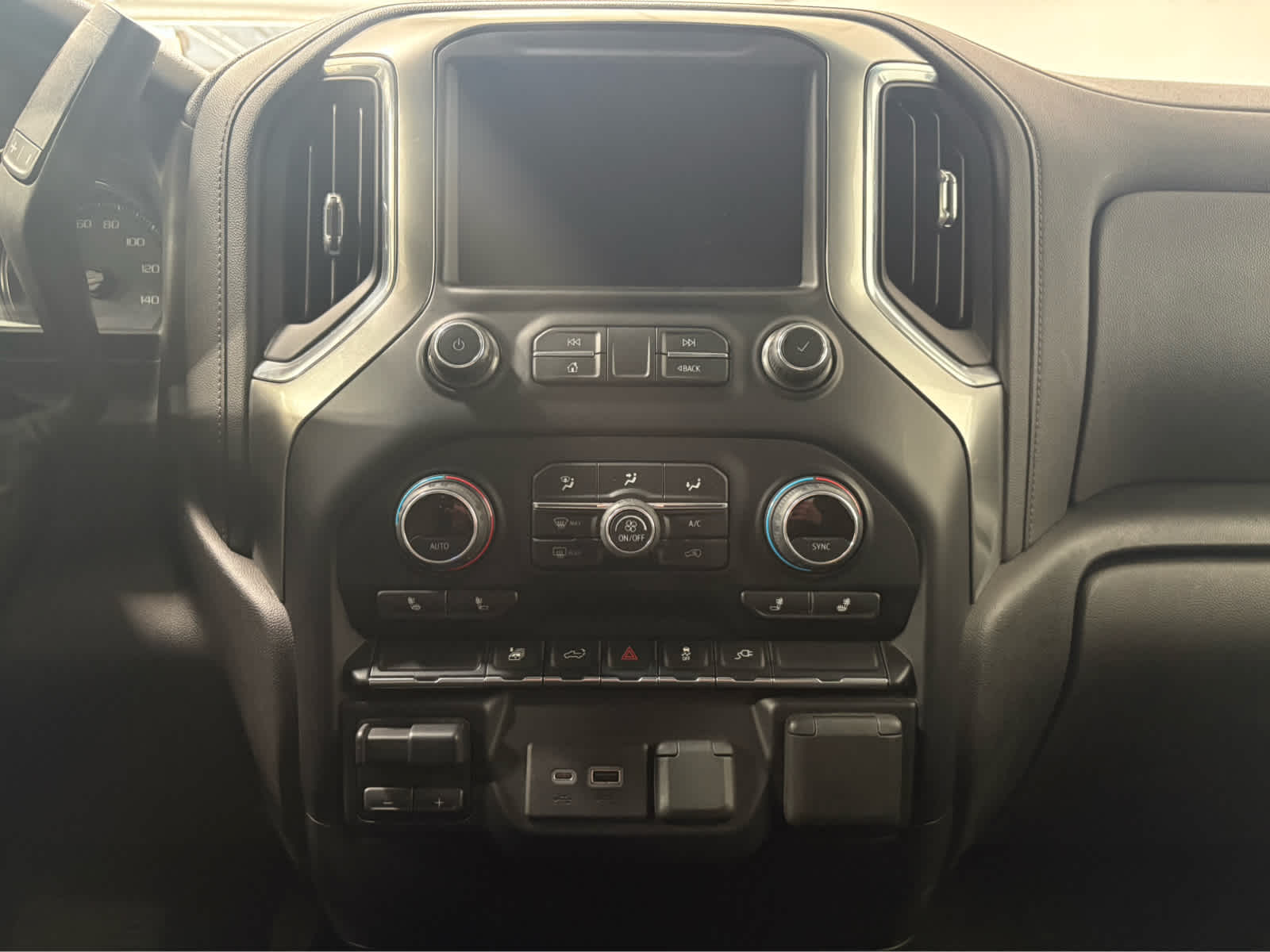 Thumbnail: 2021 Chevrolet Silverado 2500 - 20