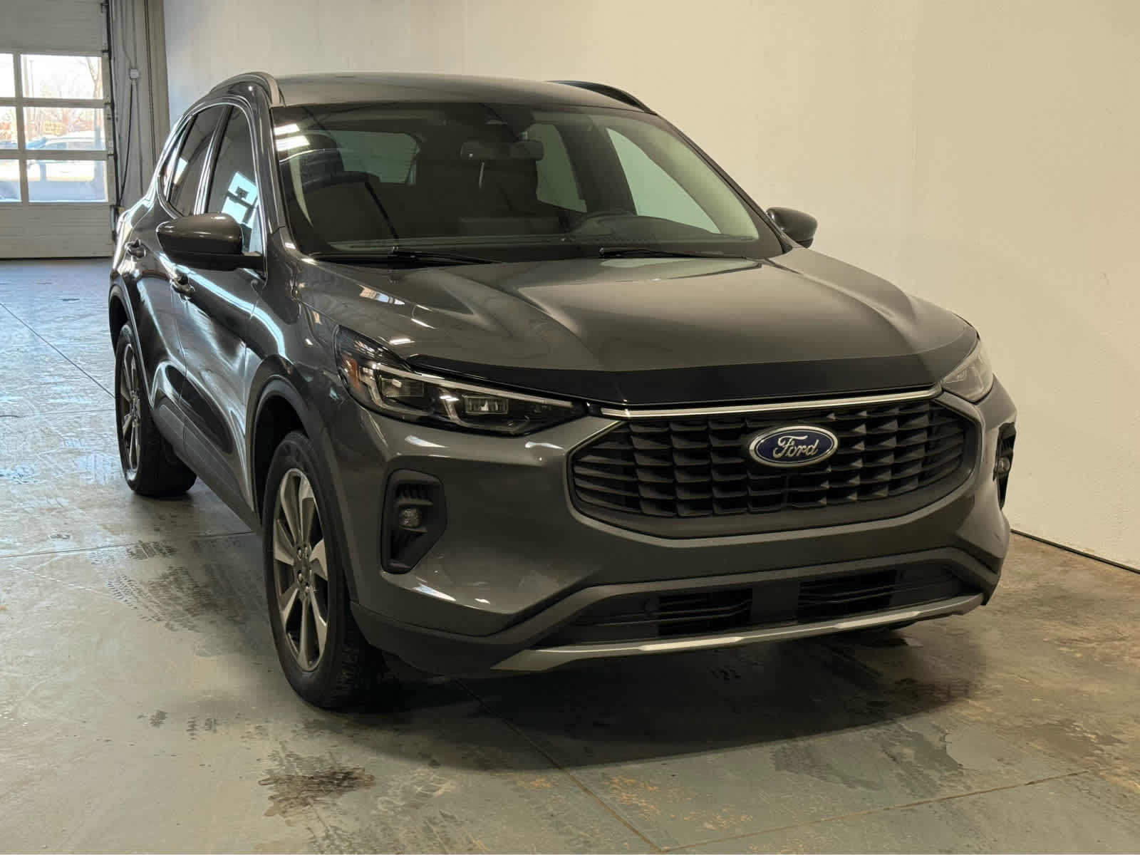 Thumbnail: 2025 Ford Escape - 5