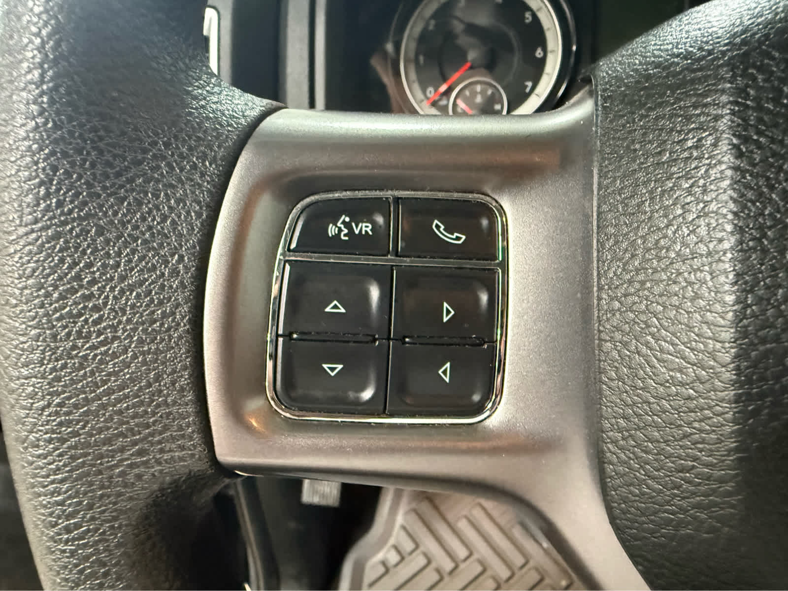 Thumbnail: 2022 RAM 1500 Classic - 19