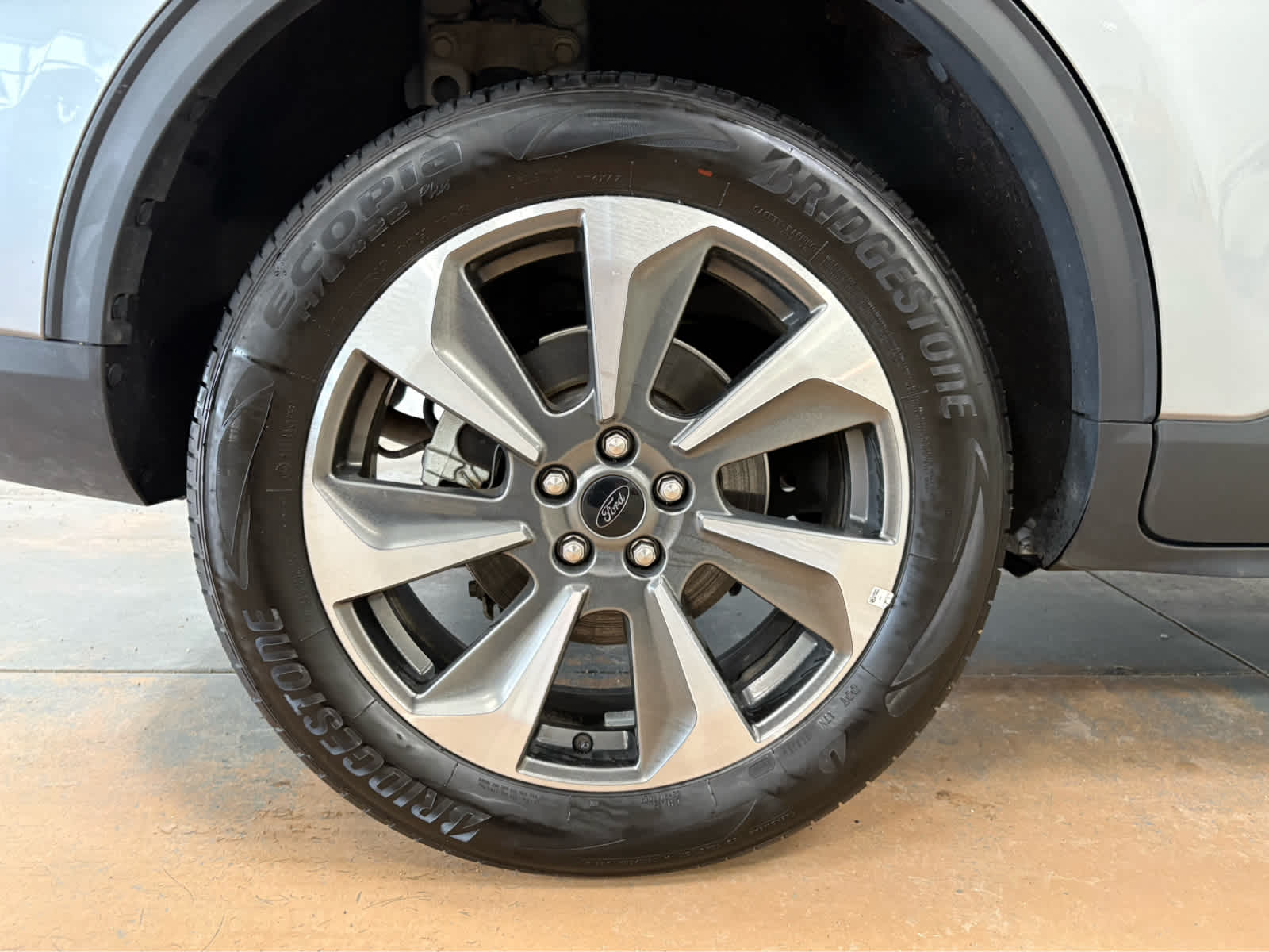 Thumbnail: 2024 Ford Escape - 9