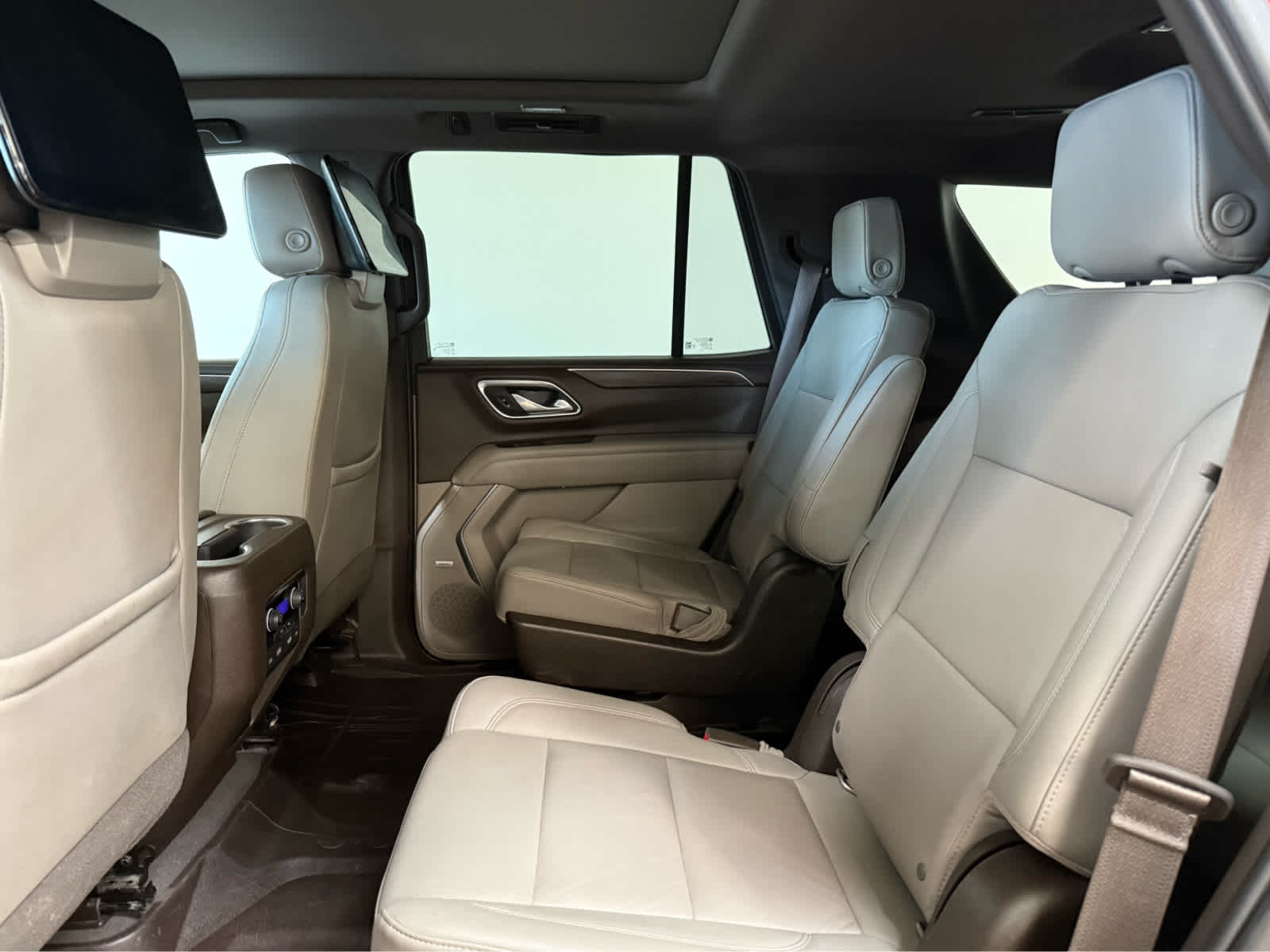 Thumbnail: 2021 Chevrolet Tahoe - 14