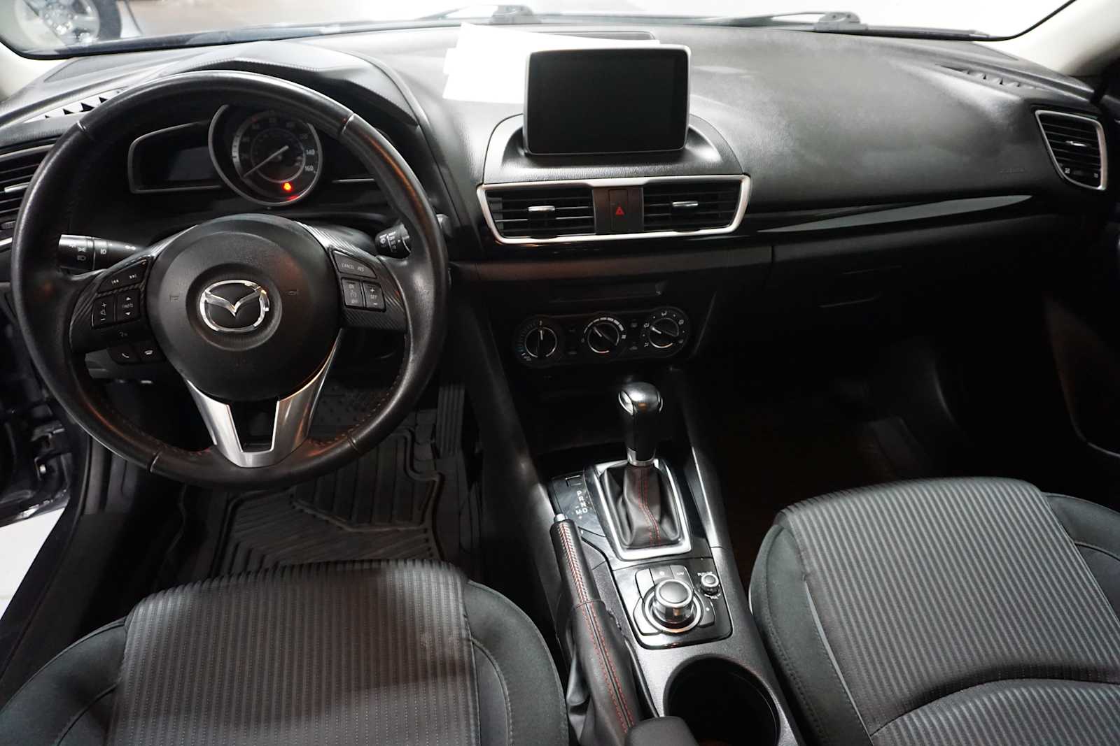 Thumbnail: 2015 Mazda Mazda3 - 18