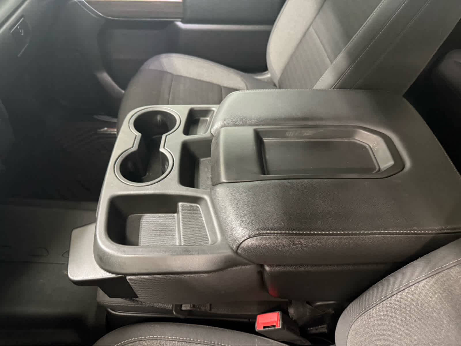Thumbnail: 2020 Chevrolet Silverado 1500 - 23