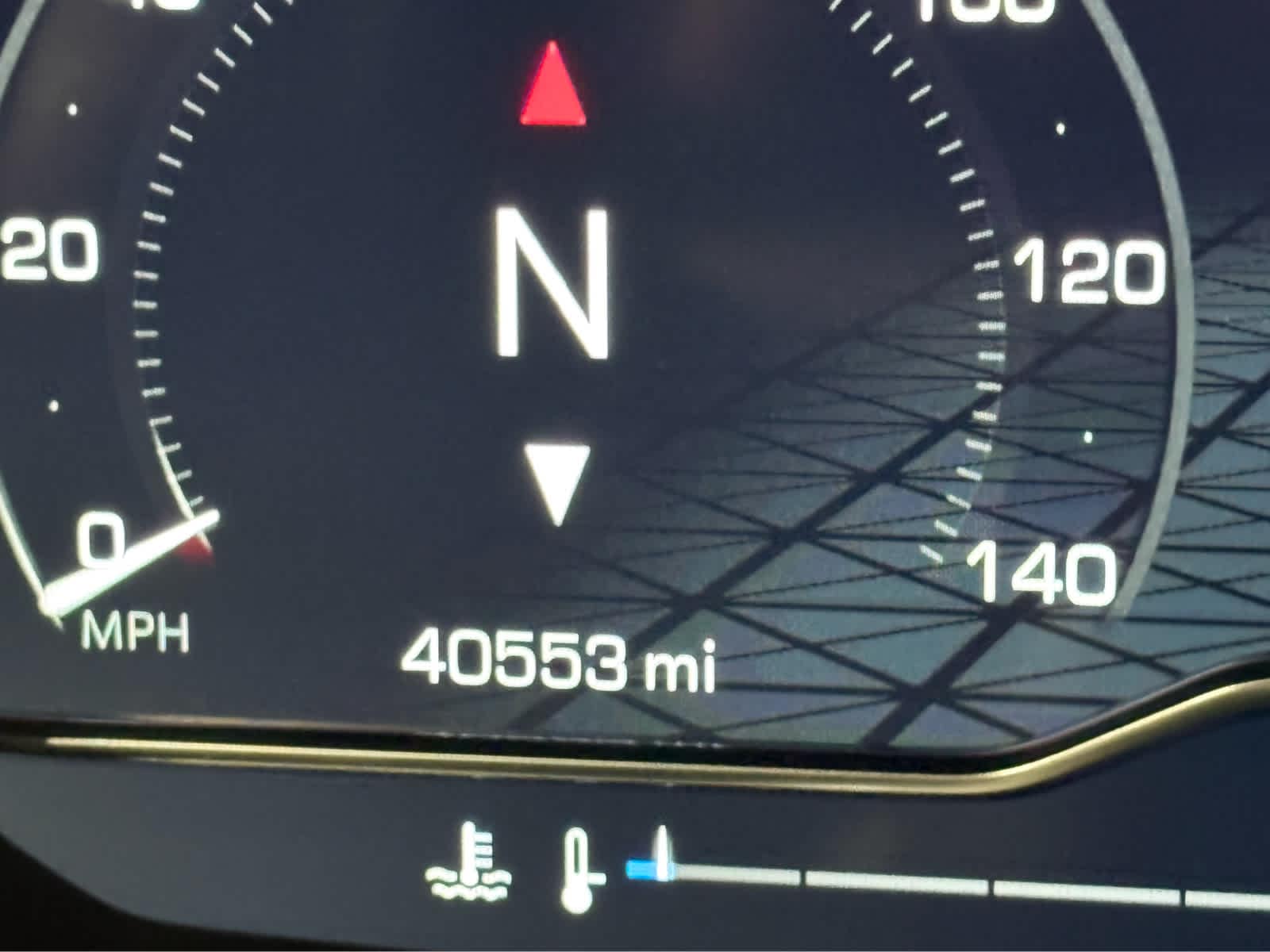 Thumbnail: 2024 GMC Yukon XL - 33