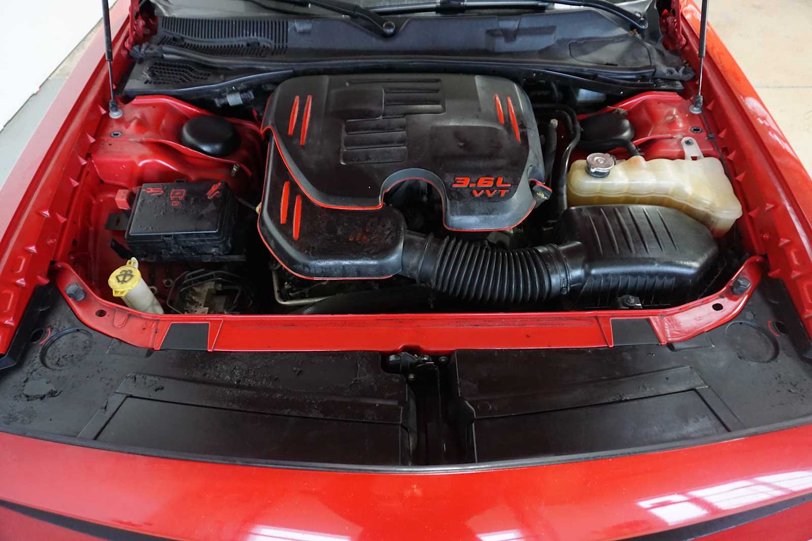 Thumbnail: 2017 Dodge Challenger - 12