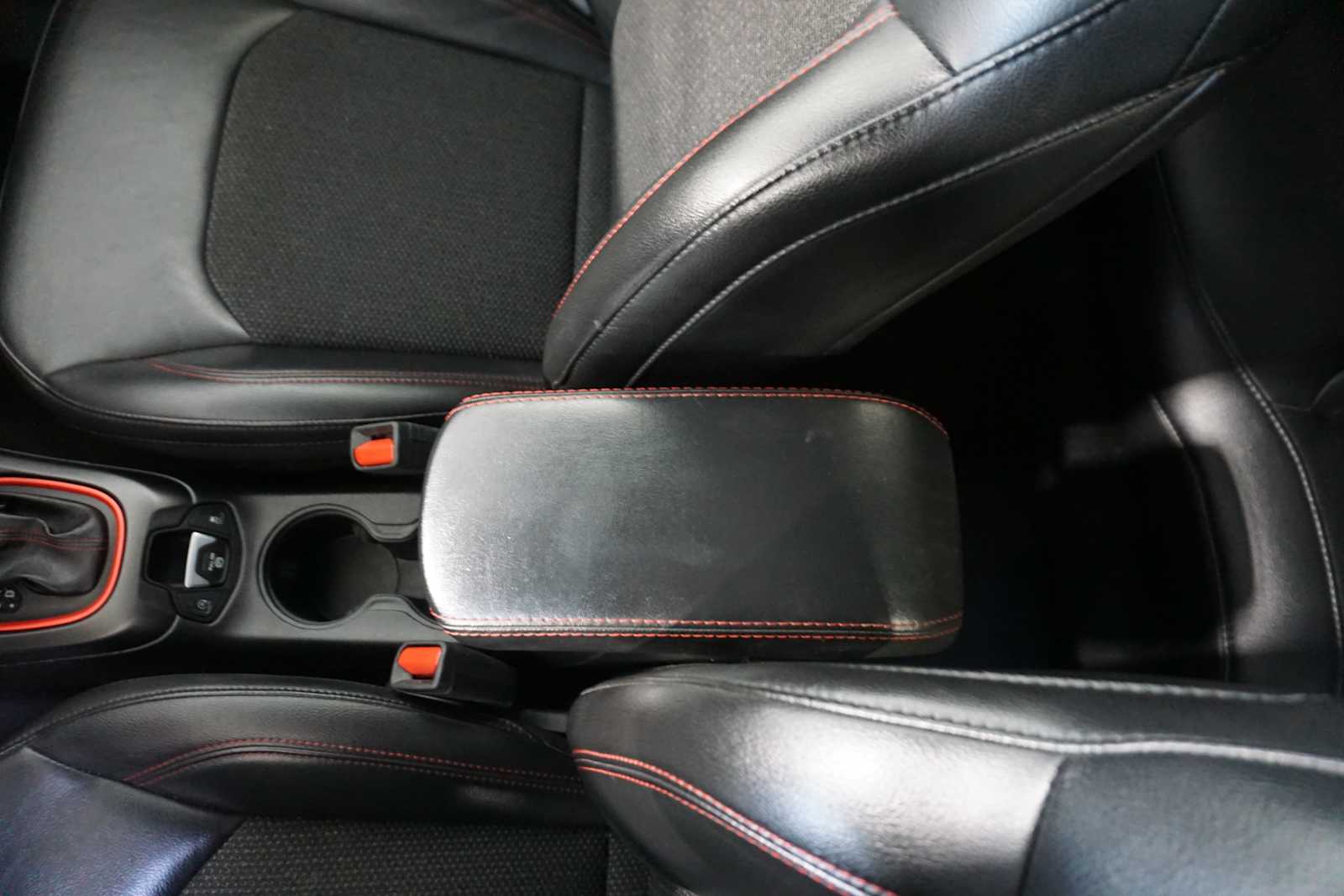 Thumbnail: 2019 Jeep Compass - 20