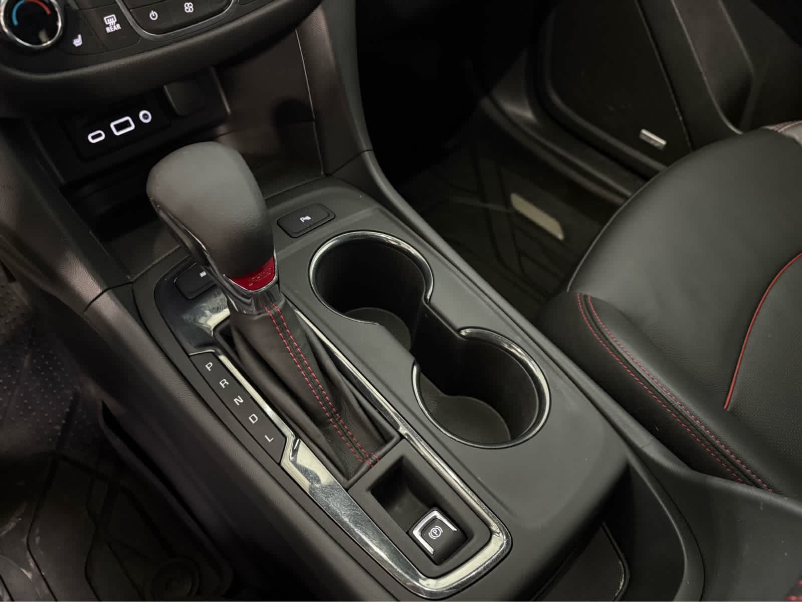 Thumbnail: 2023 Chevrolet Equinox - 21