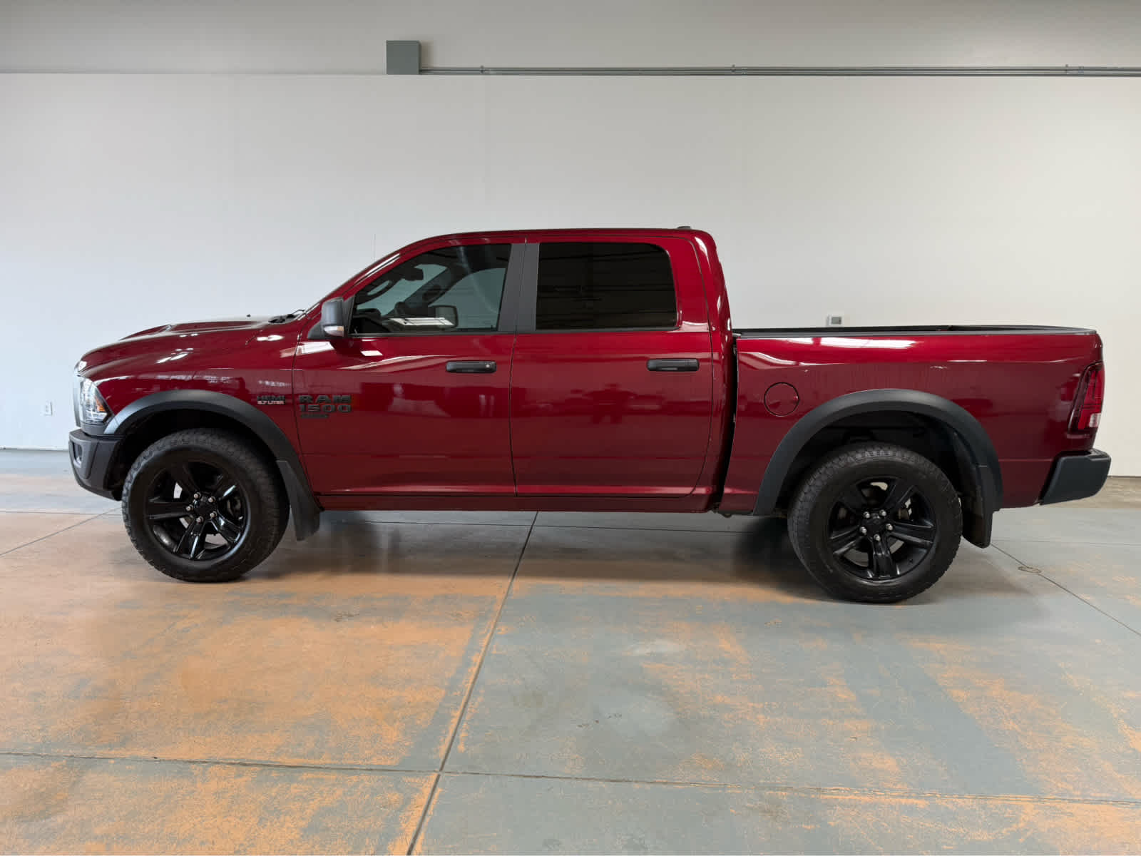 Thumbnail: 2022 RAM 1500 Classic - 2