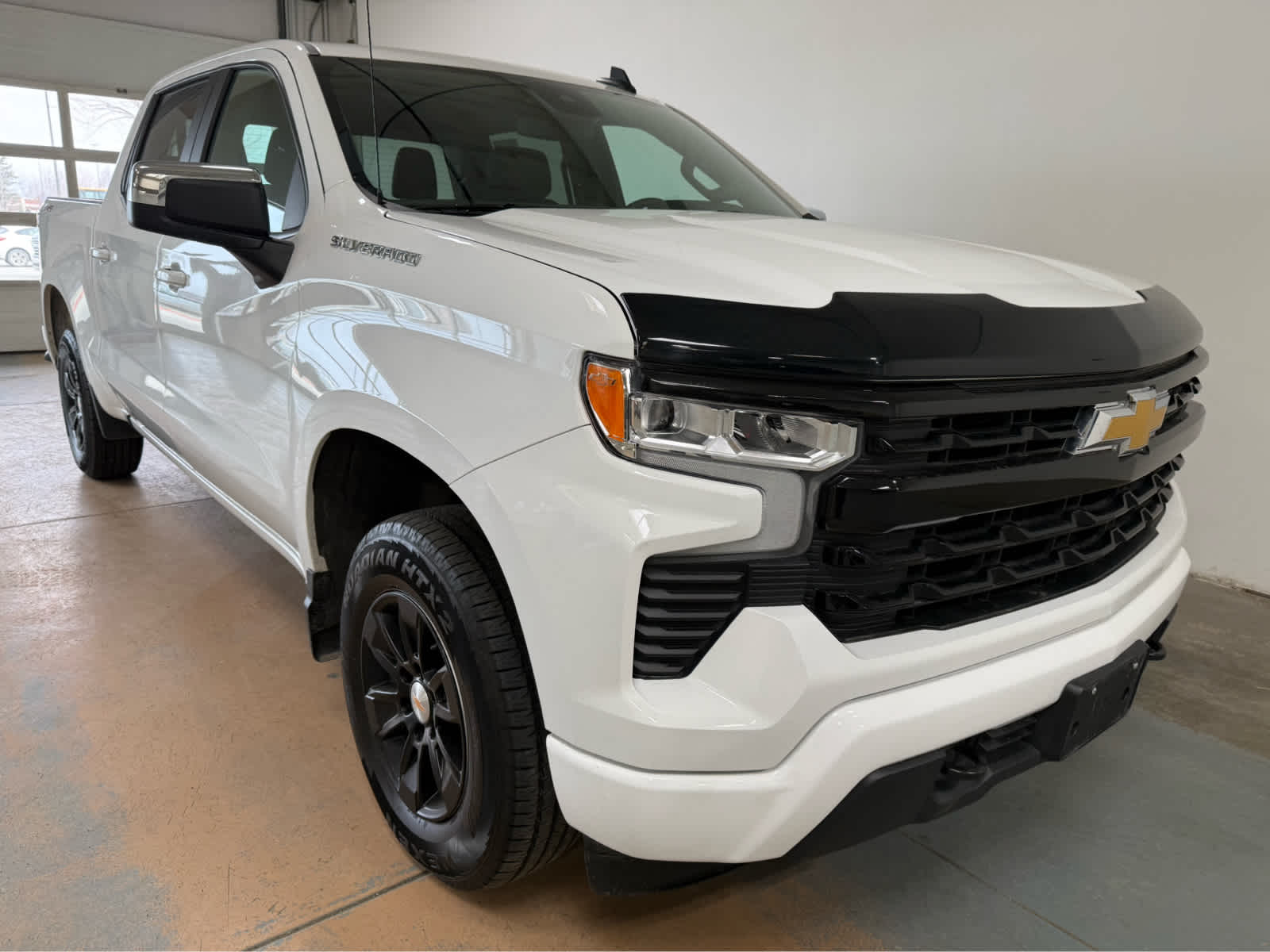 Thumbnail: 2025 Chevrolet Silverado 1500 - 4