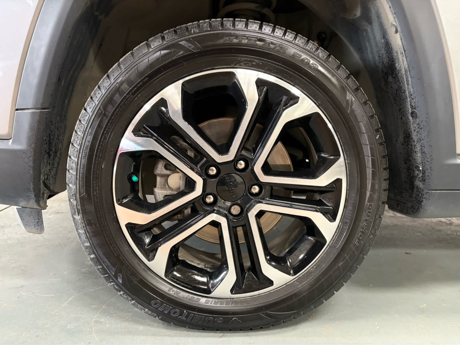 Thumbnail: 2022 Jeep Compass - 11