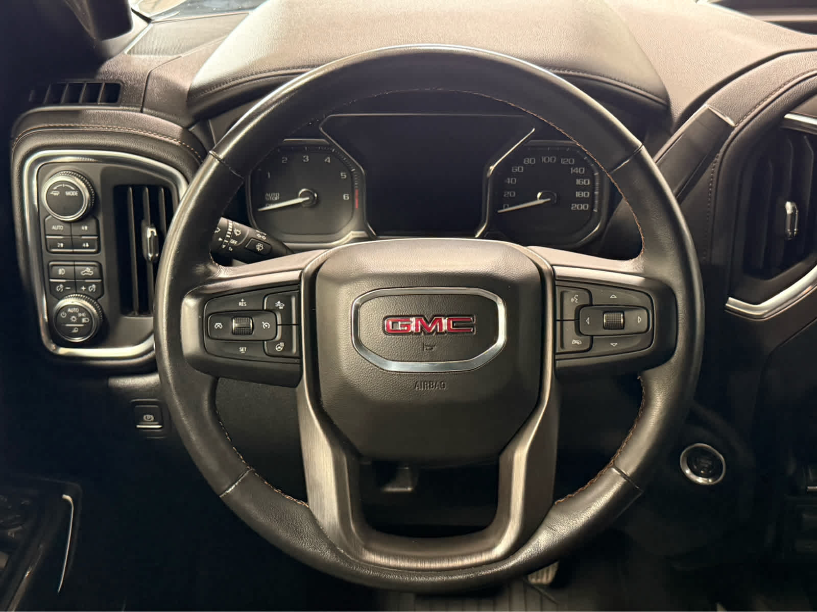 Thumbnail: 2020 GMC Sierra 1500 - 18