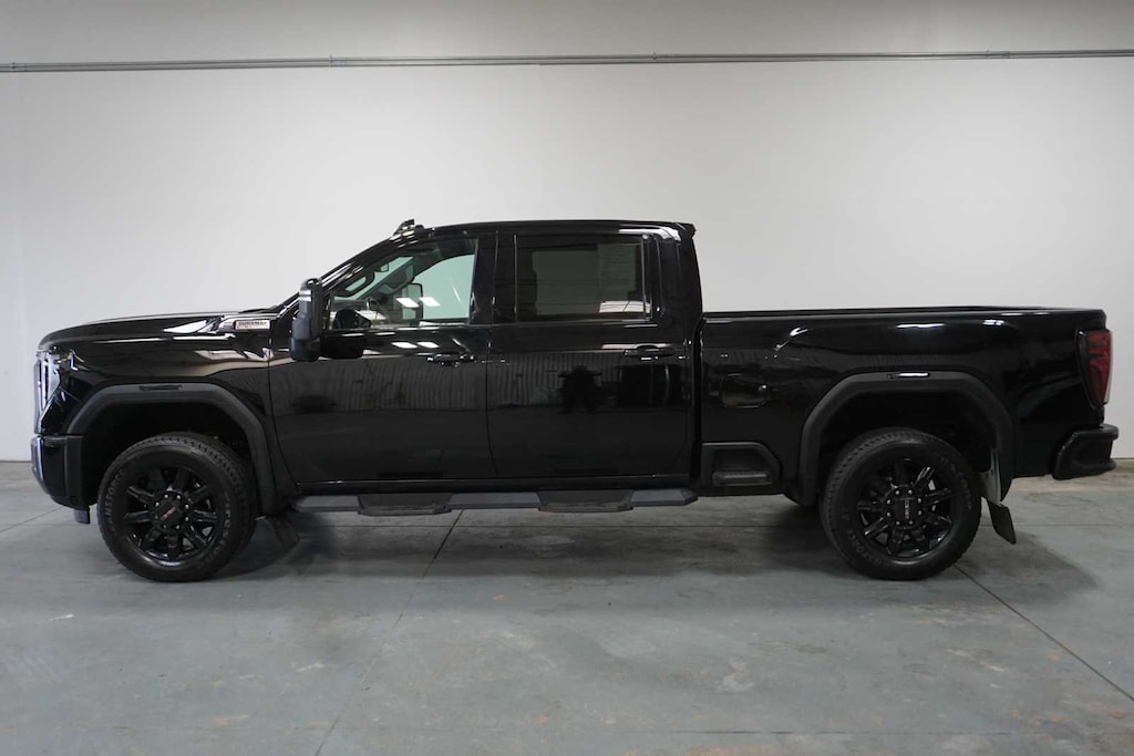Used 2024 GMC Sierra 2500 HD AT4 Truck Crew Cab