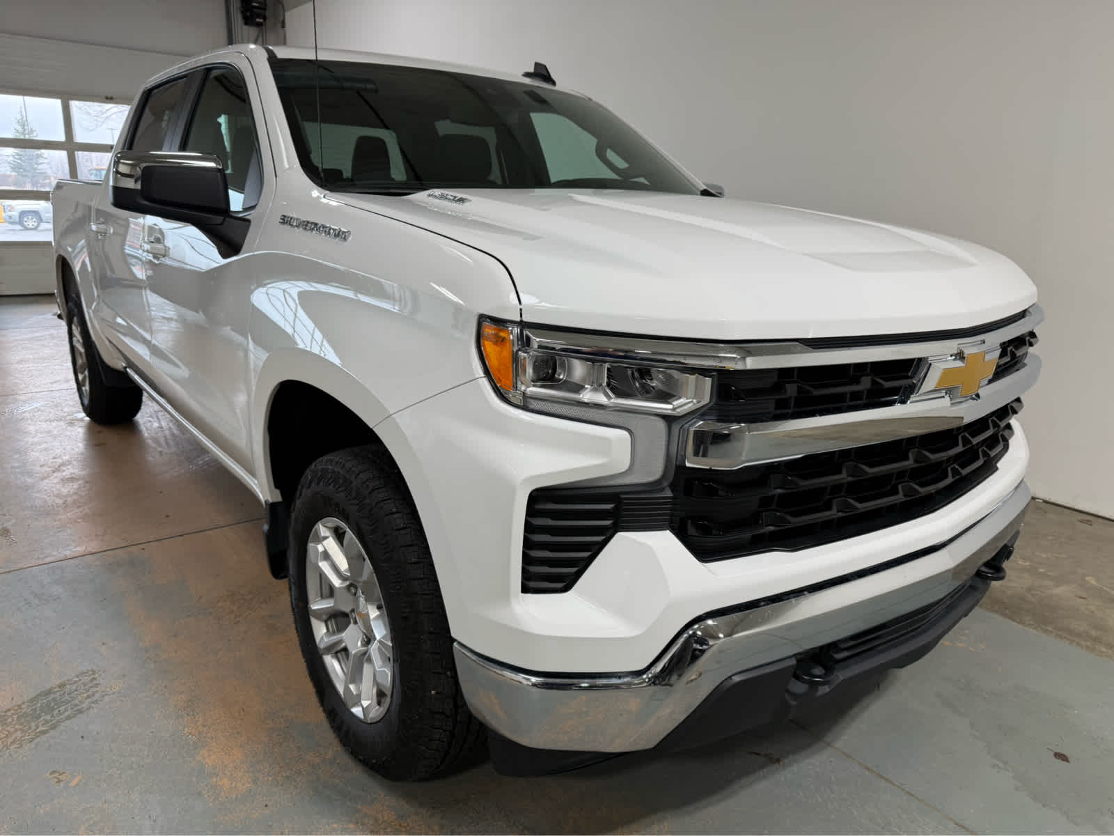 Thumbnail: 2025 Chevrolet Silverado 1500 - 5