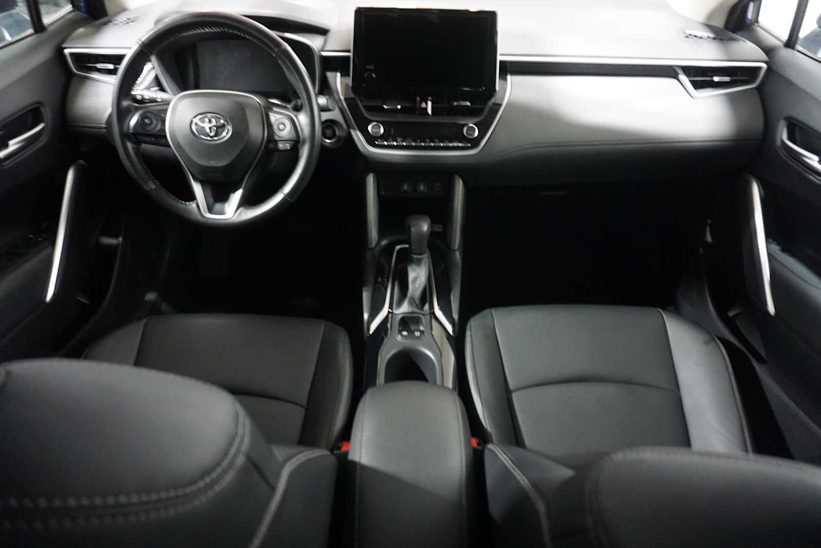 Thumbnail: 2023 Toyota Corolla Cross - 18