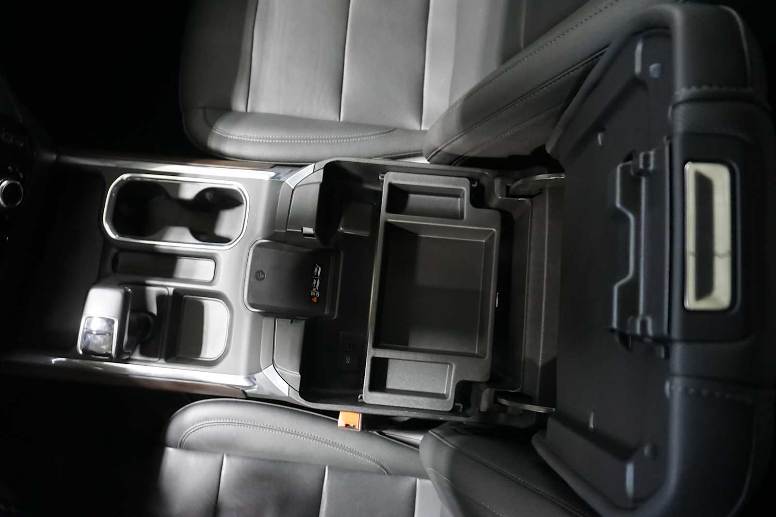 Thumbnail: 2022 GMC Sierra 1500 - 21