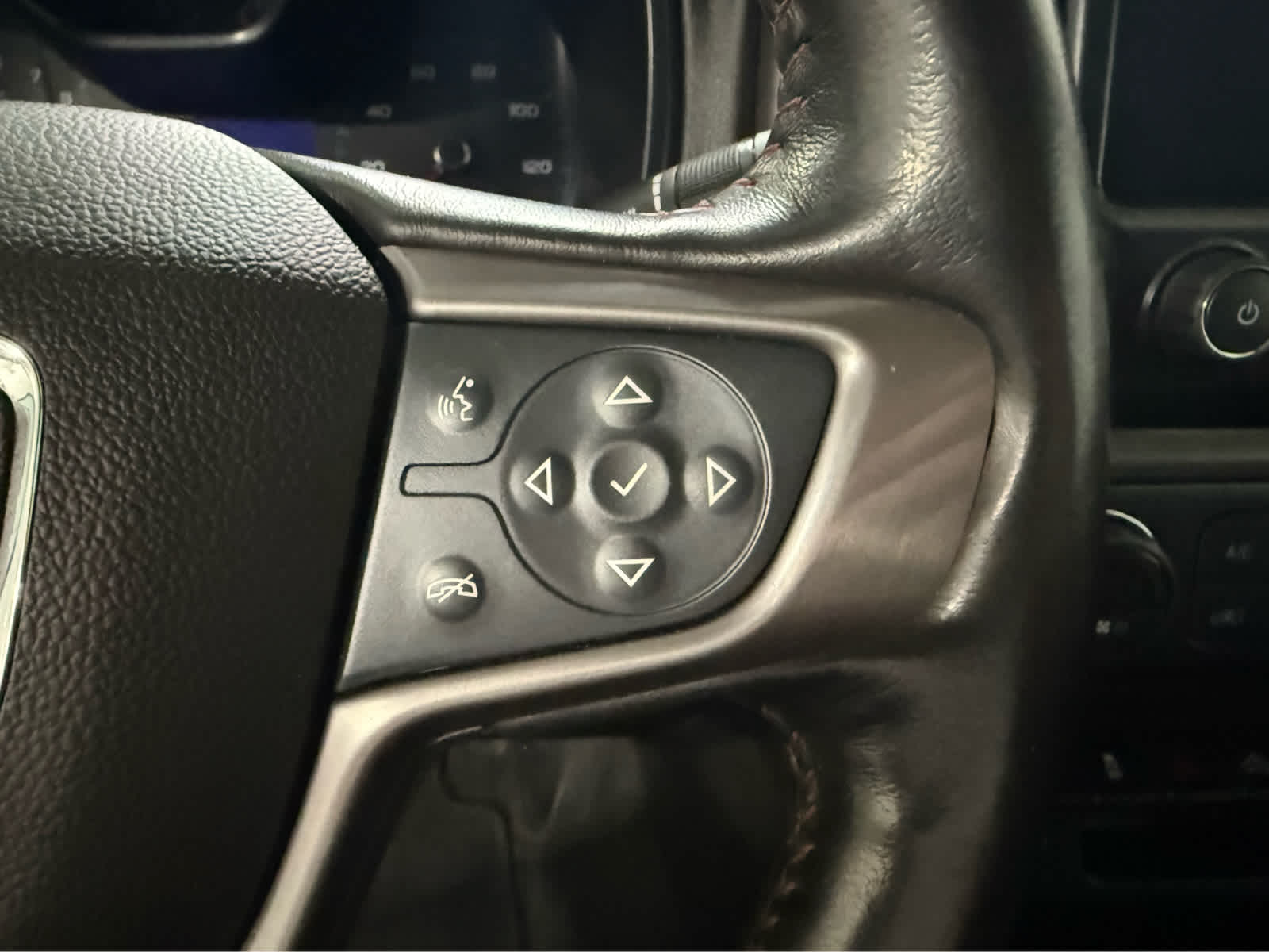 Thumbnail: 2019 GMC Canyon - 20