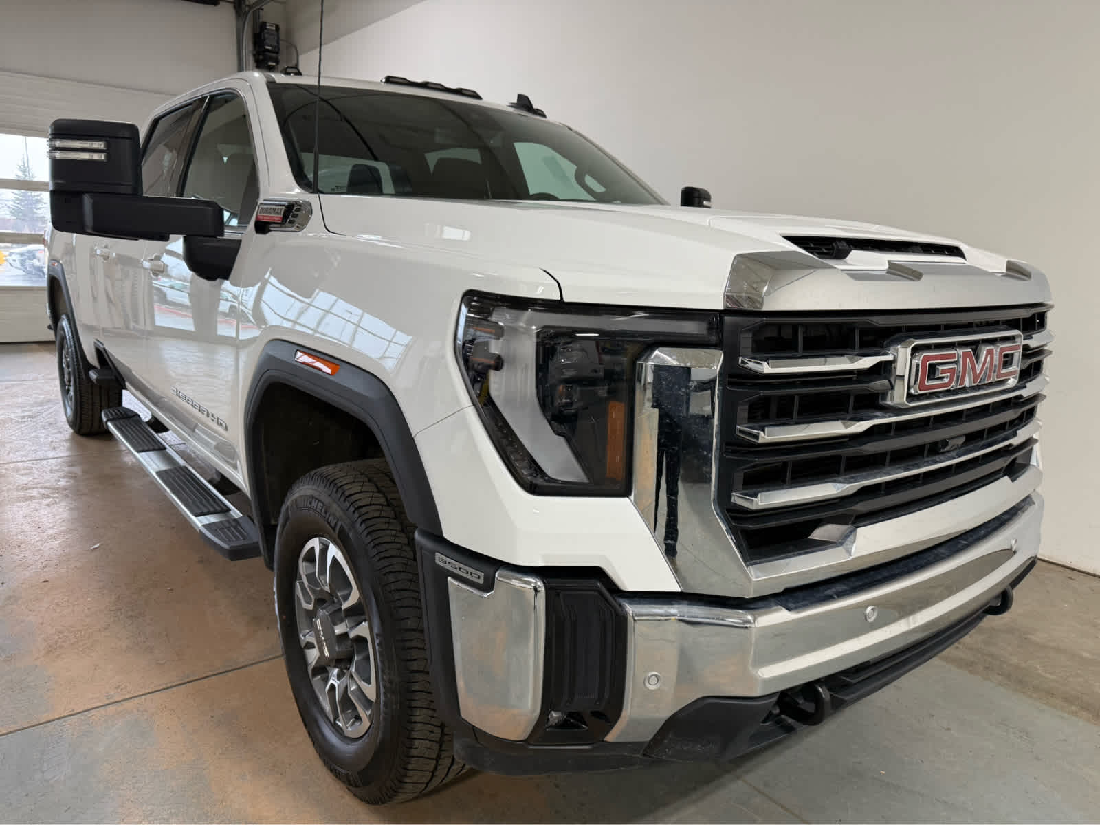 Thumbnail: 2025 GMC Sierra 3500 - 5