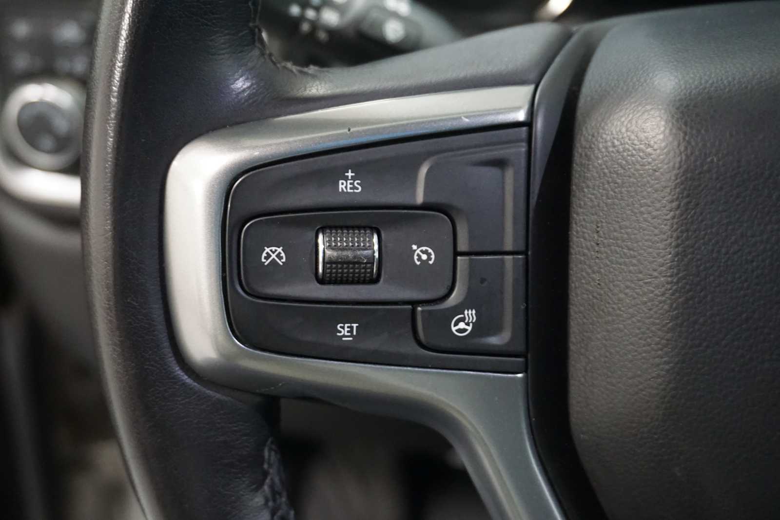 Thumbnail: 2022 Chevrolet Silverado 1500 - 25