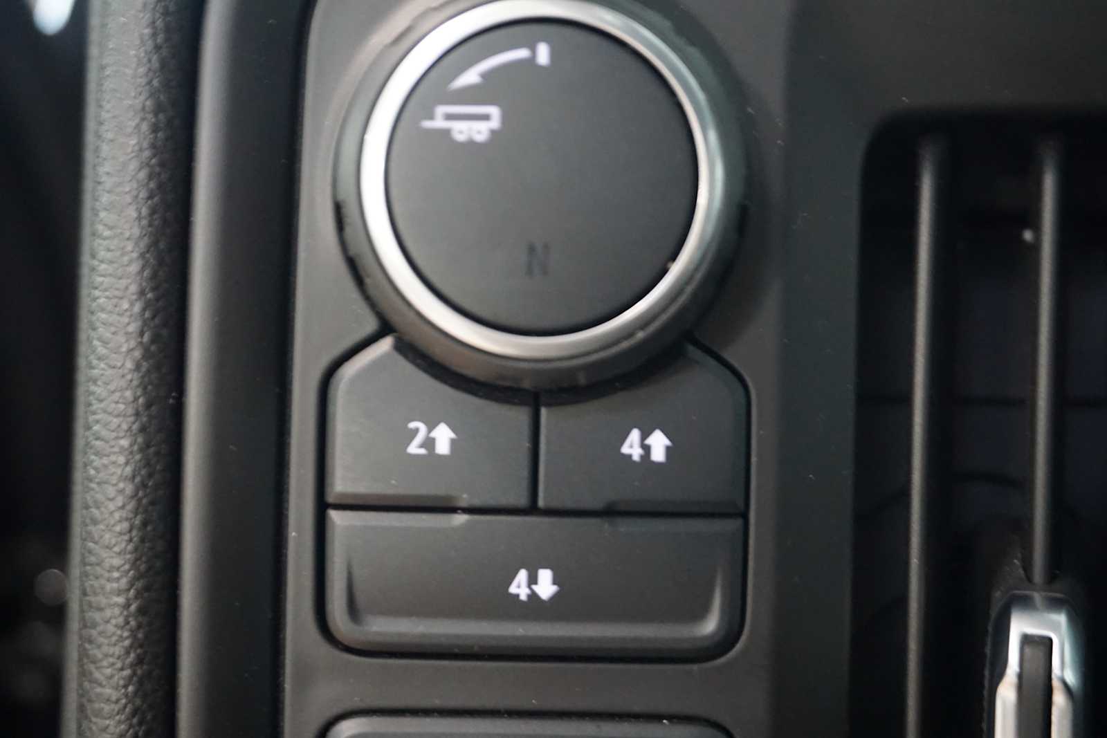 Thumbnail: 2023 Chevrolet Silverado 2500 - 22