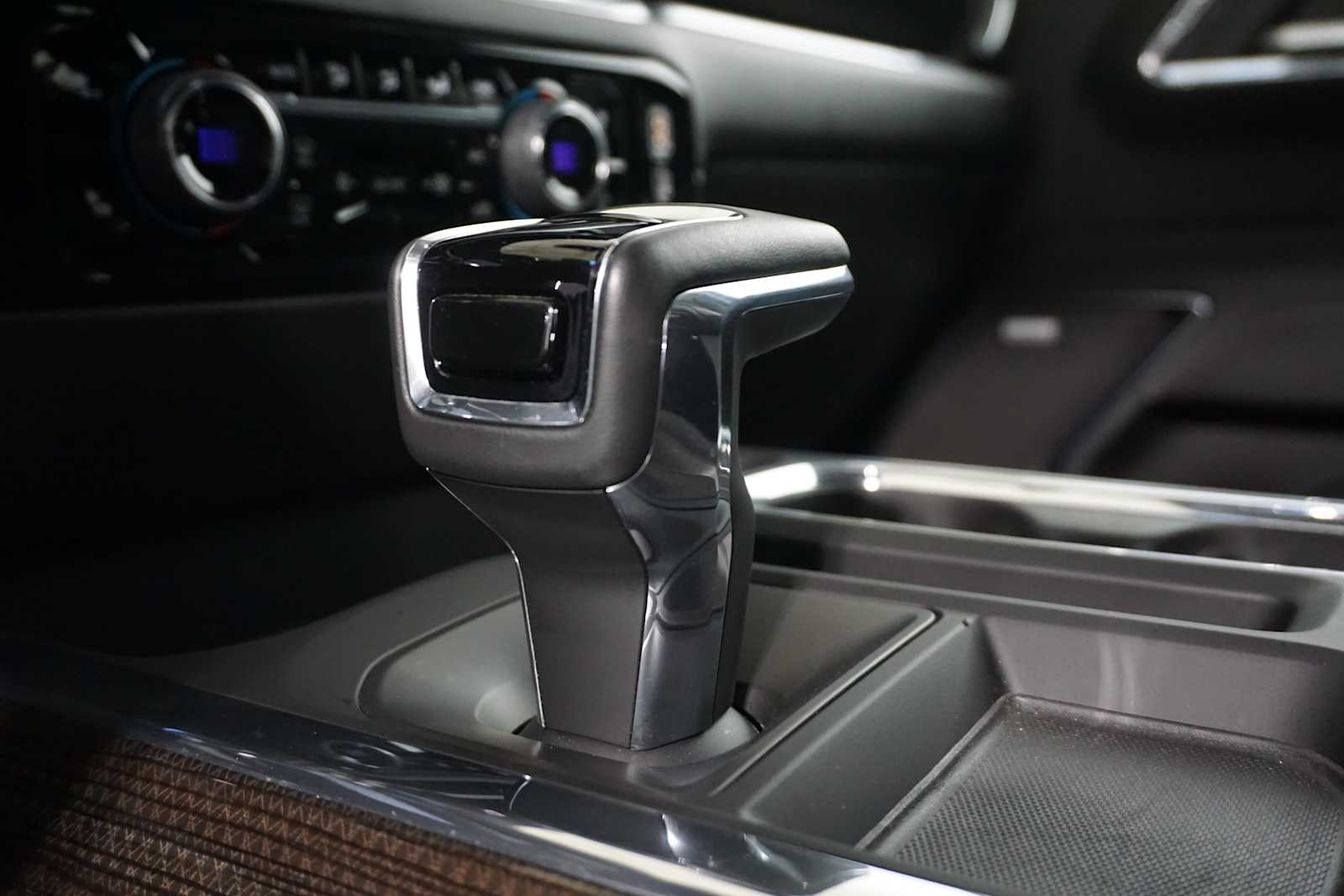 Thumbnail: 2024 Chevrolet Silverado 1500 - 16